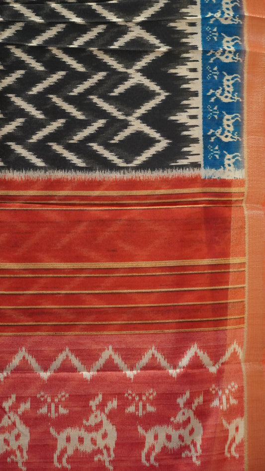 Dola Silk Saree Ikkat Print-Black