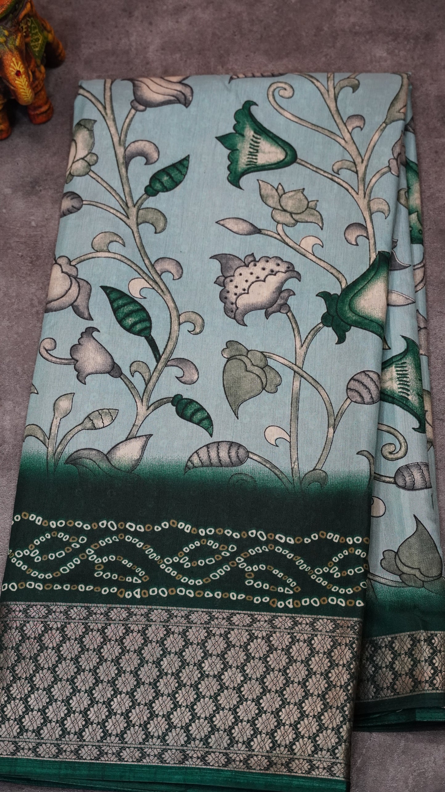 Dola Silk Saree Floral Print-Green