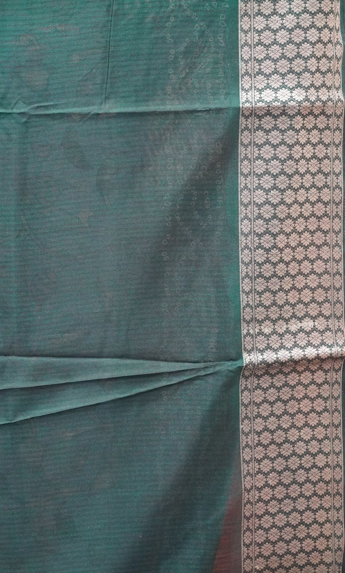 Dola Silk Saree Floral Print-Green