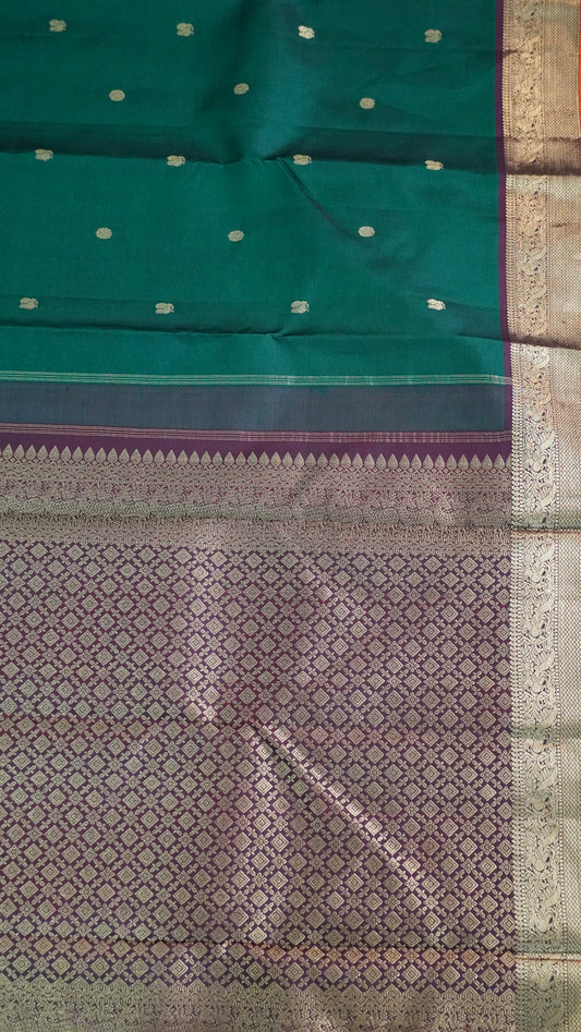 Pure Kanjivaram Silk Saree- Bottle Green