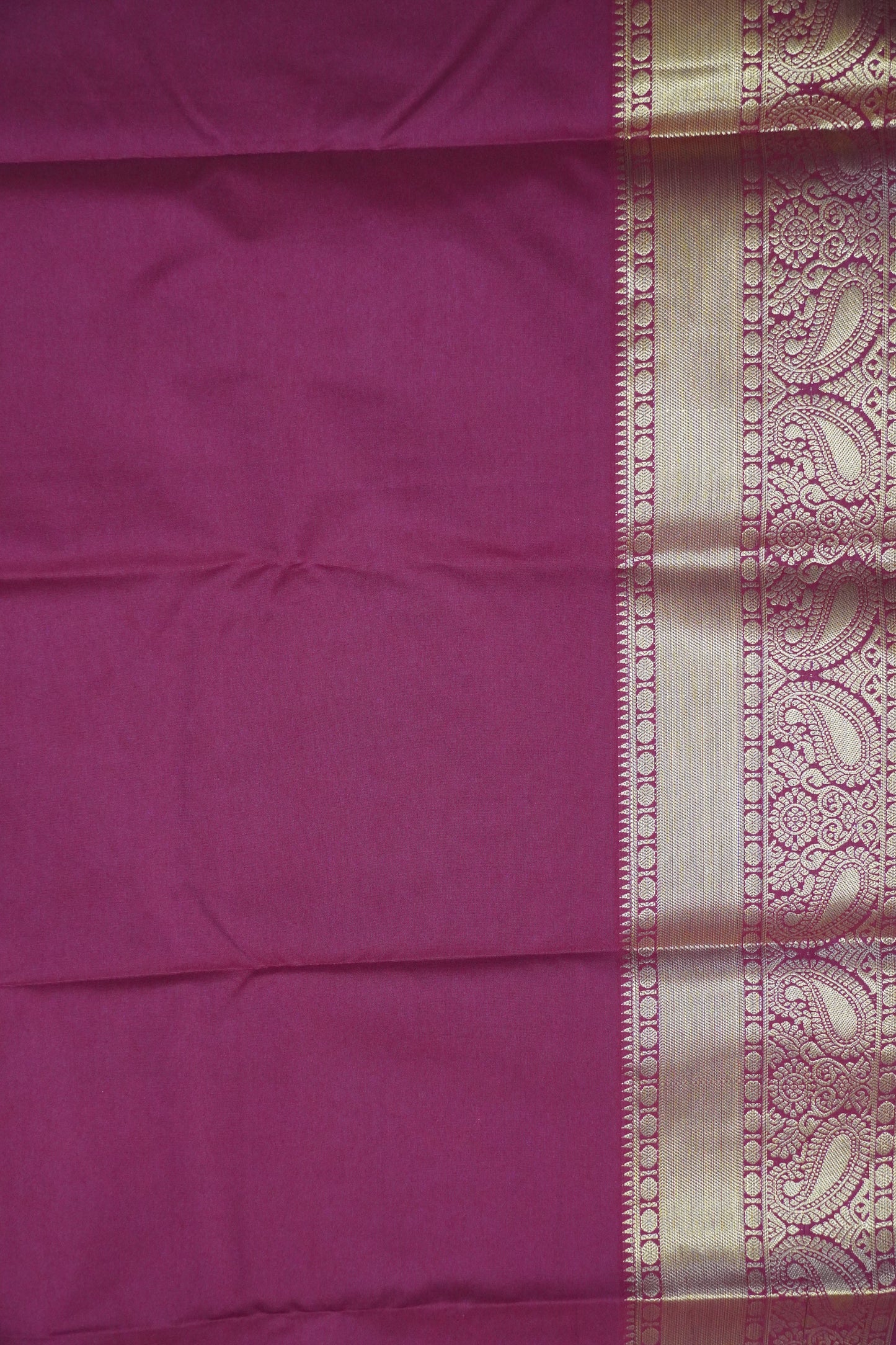 Semi Silk Saree - Kolam Buta Redish Maroon