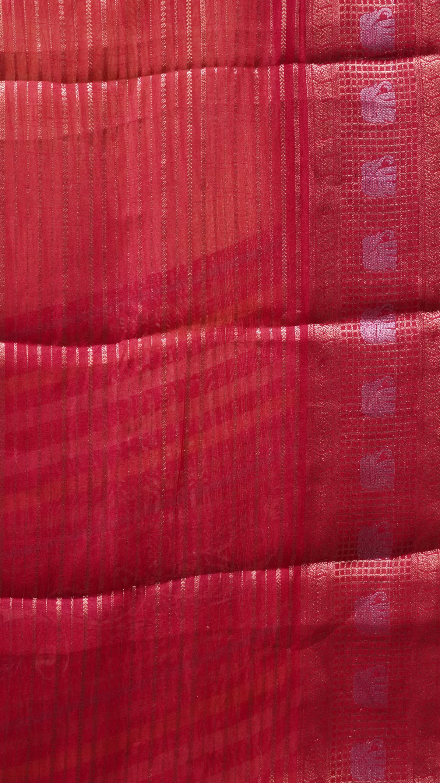 Semi Dola Silk Saree-Off White Elephant Checks