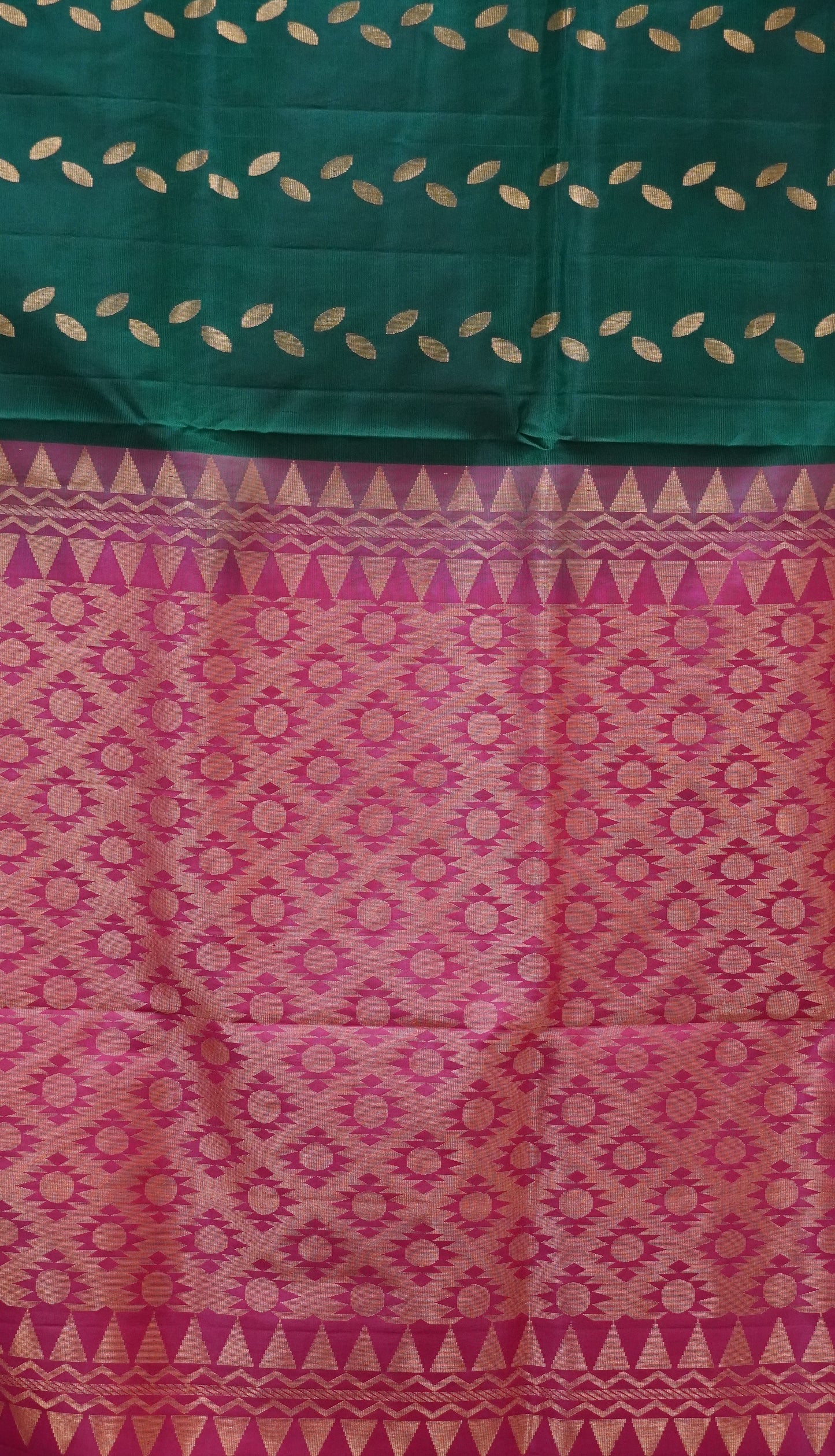 Pure Soft Silk Saree  1  1/2 Warp - Bottle Green to Pink