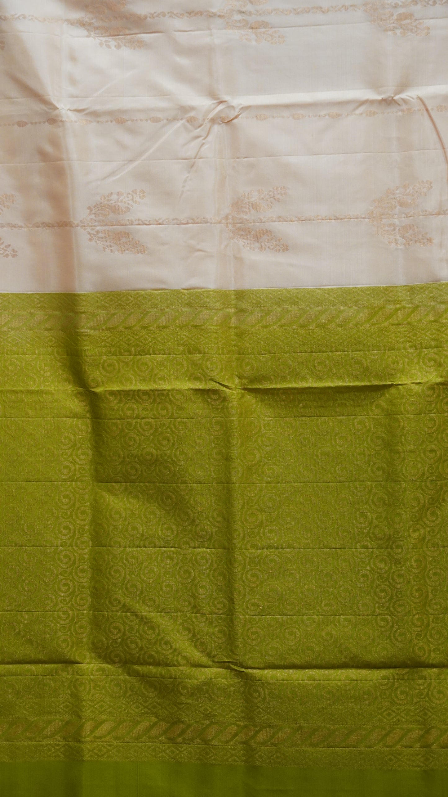 Pure Soft Silk Saree 1  1/2 Warp - Light Peach to Green