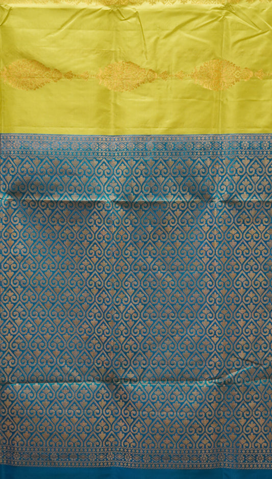 Pure Soft Silk Saree 1  1/2 Warp - Green to Peacock Blue