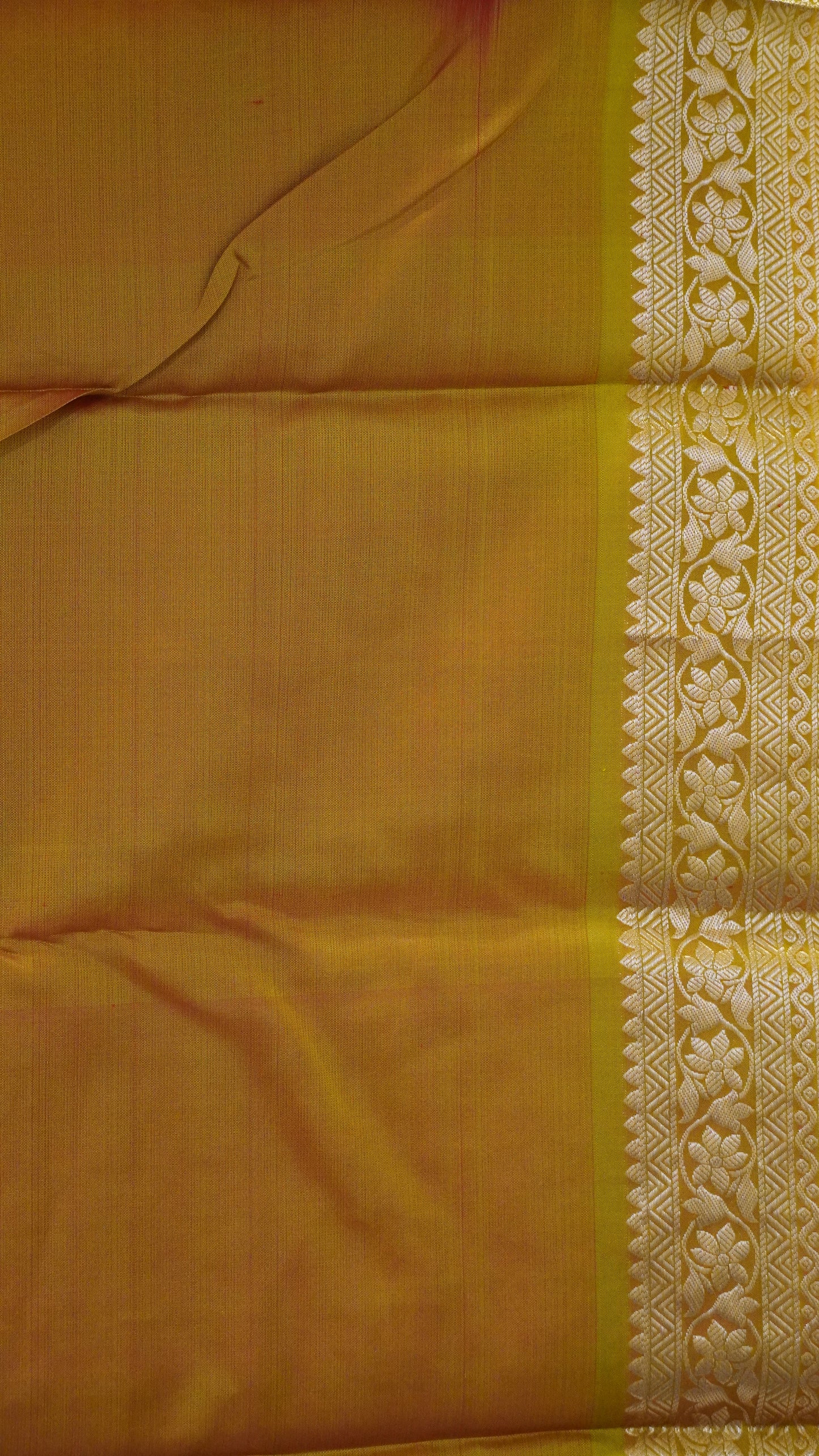 Akshayam - Pure Kanjivaram Saree - Red 1000 Butta