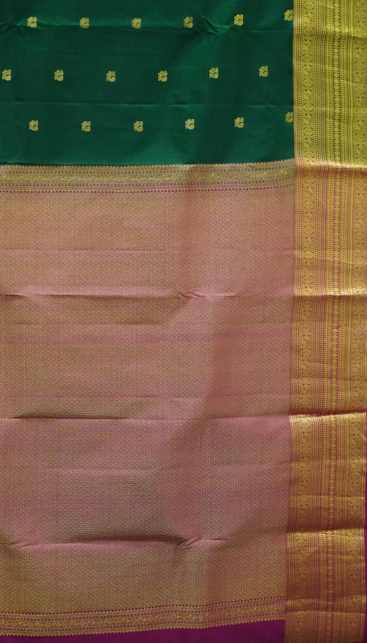 Pure Kanjivaram Silk Saree - Bottle Green