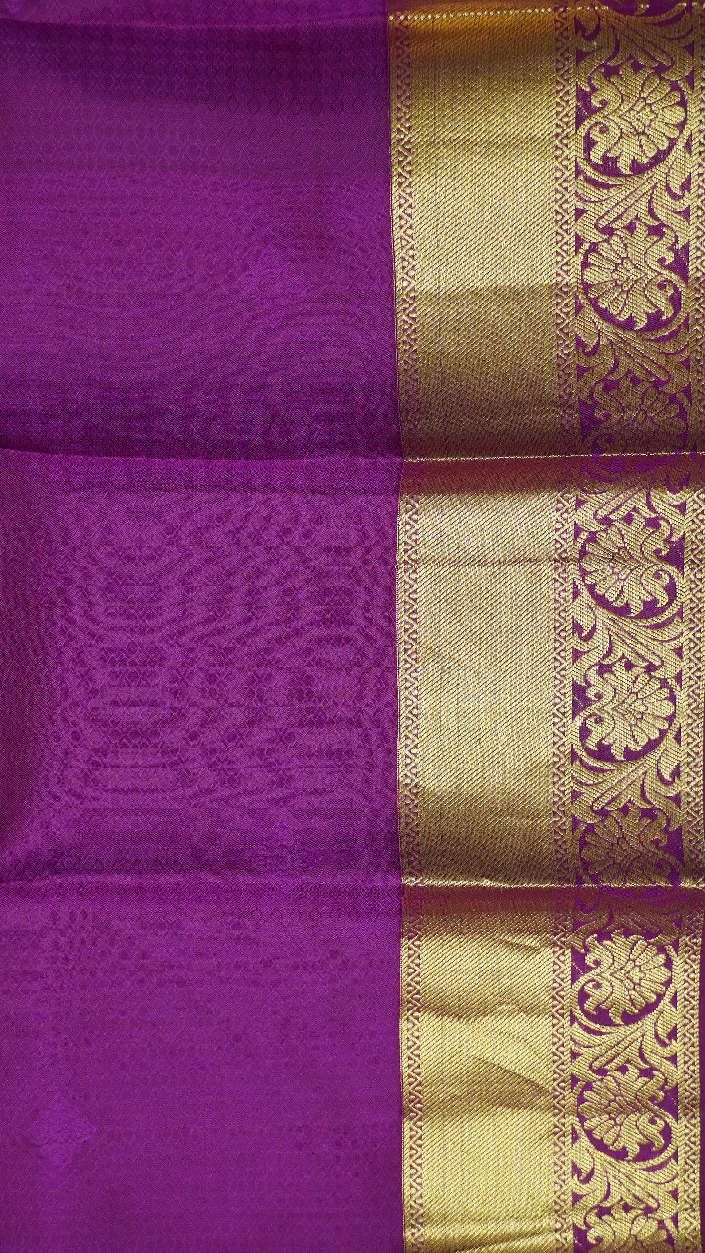 Pure Kanjivaram Silk Saree -Green-Magenta