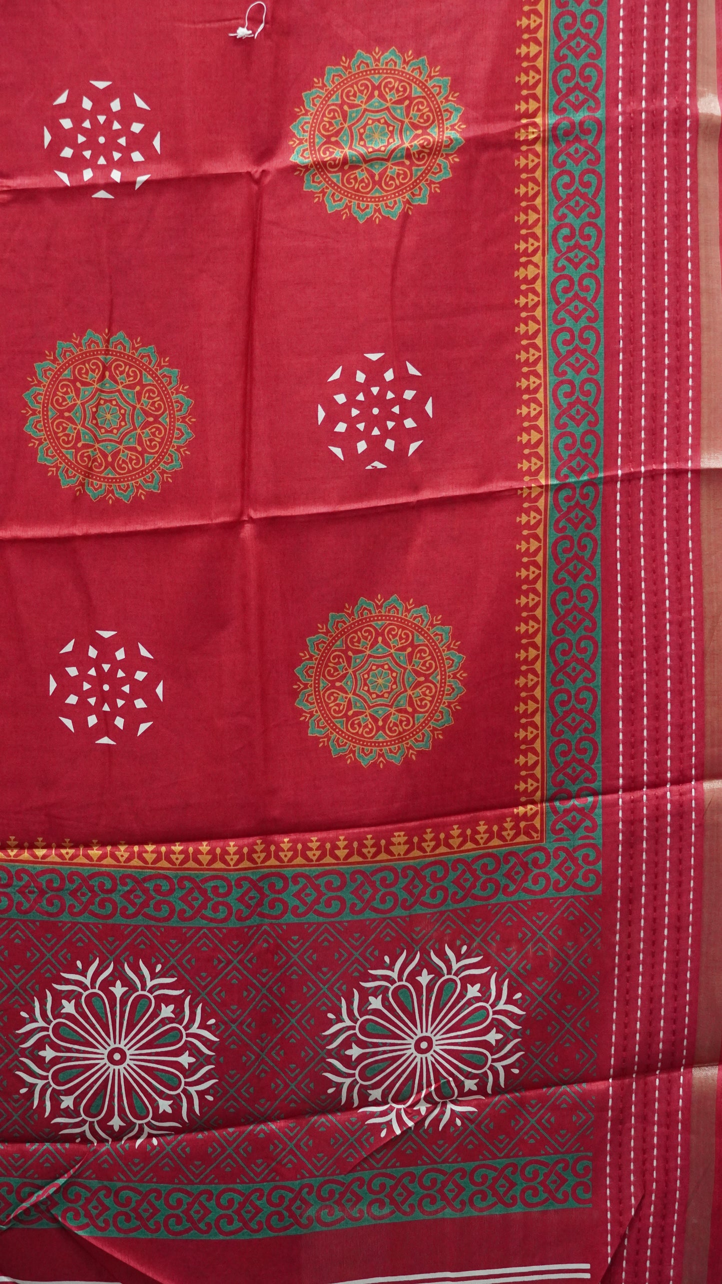 Dola Silk Saree Kolam Print - Red