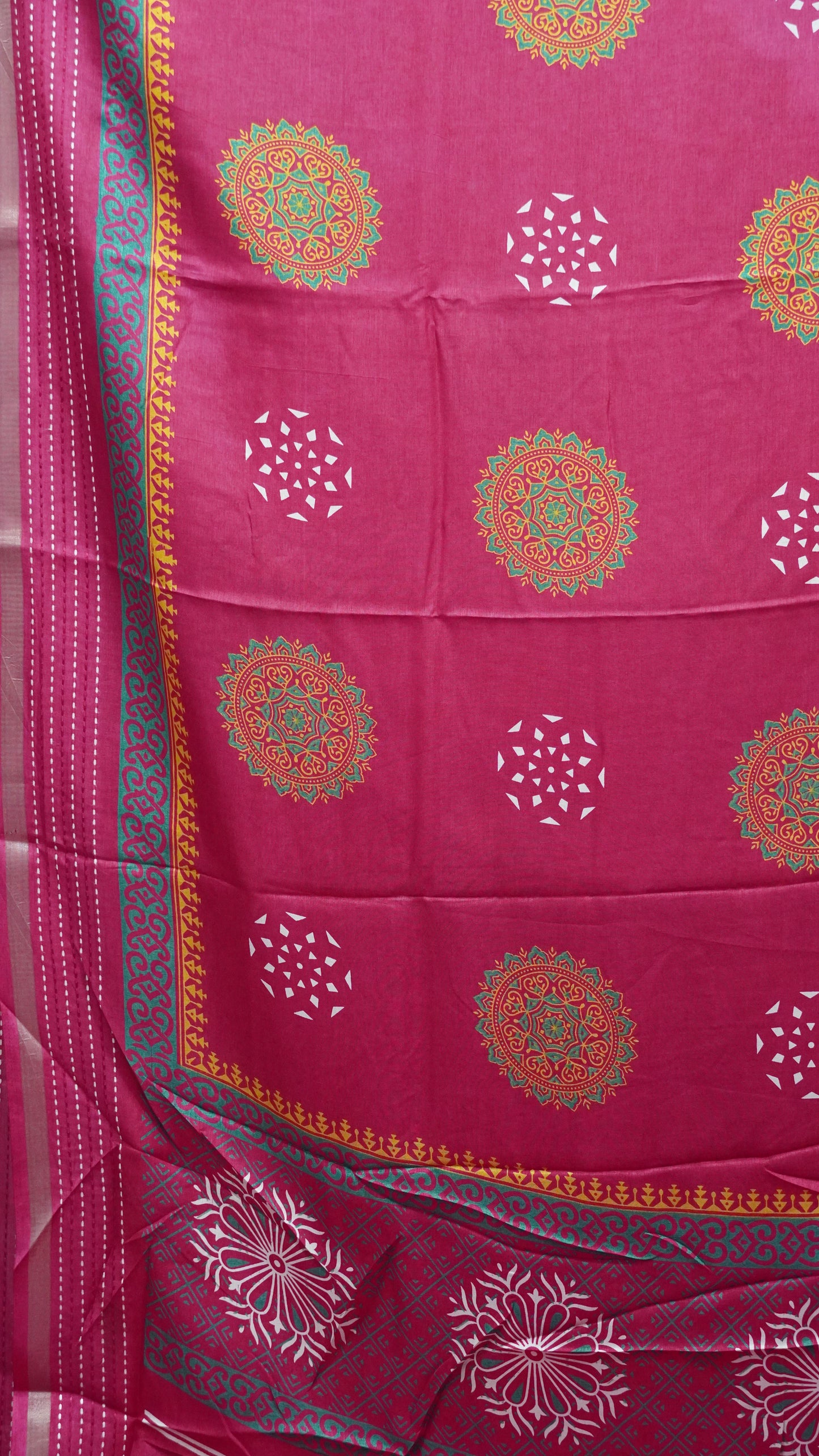 Dola Silk Saree Kolam Print - Pink