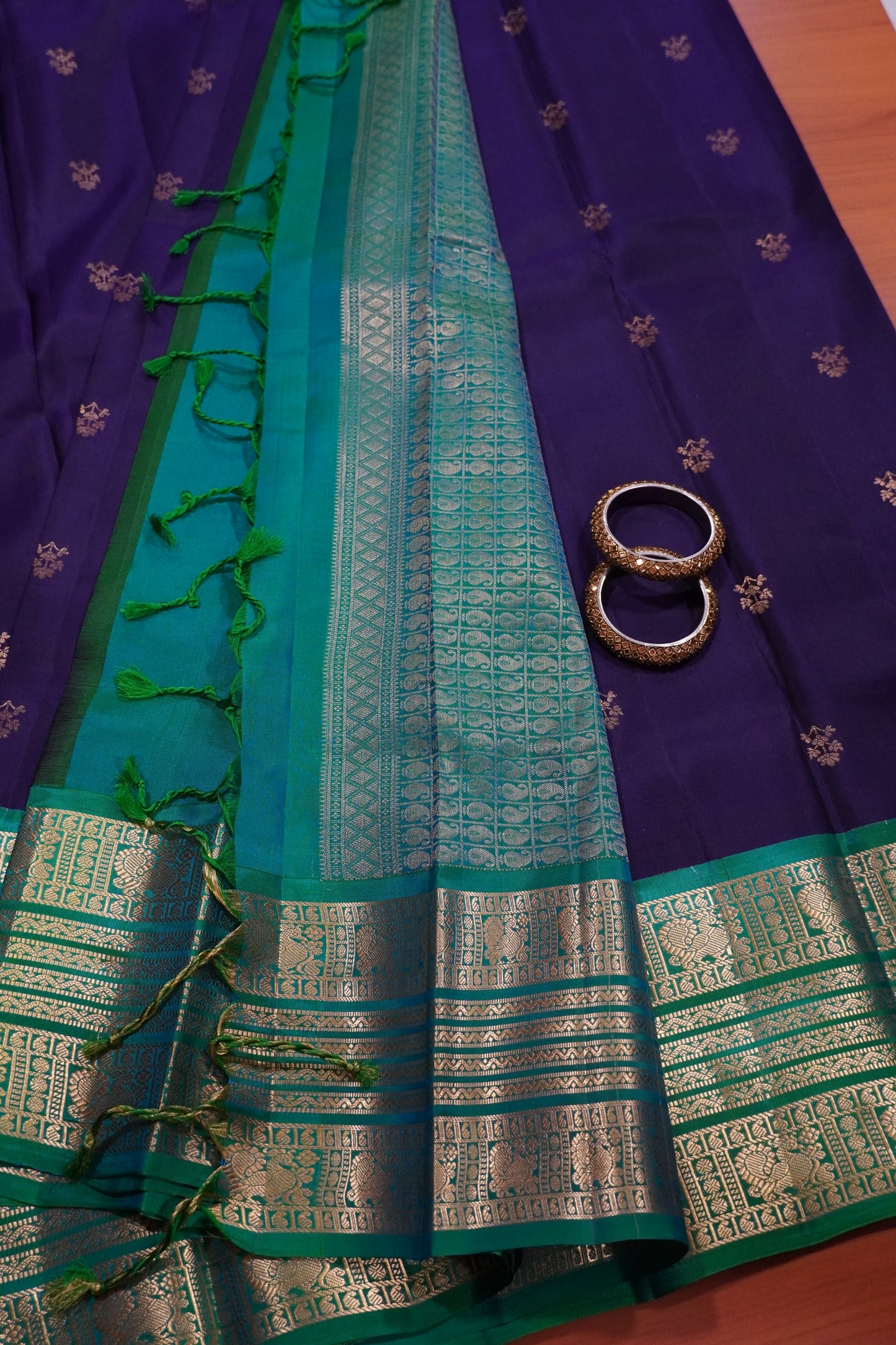 Pure Kanchipuram Silk Saree - Annam Border Dark Purple