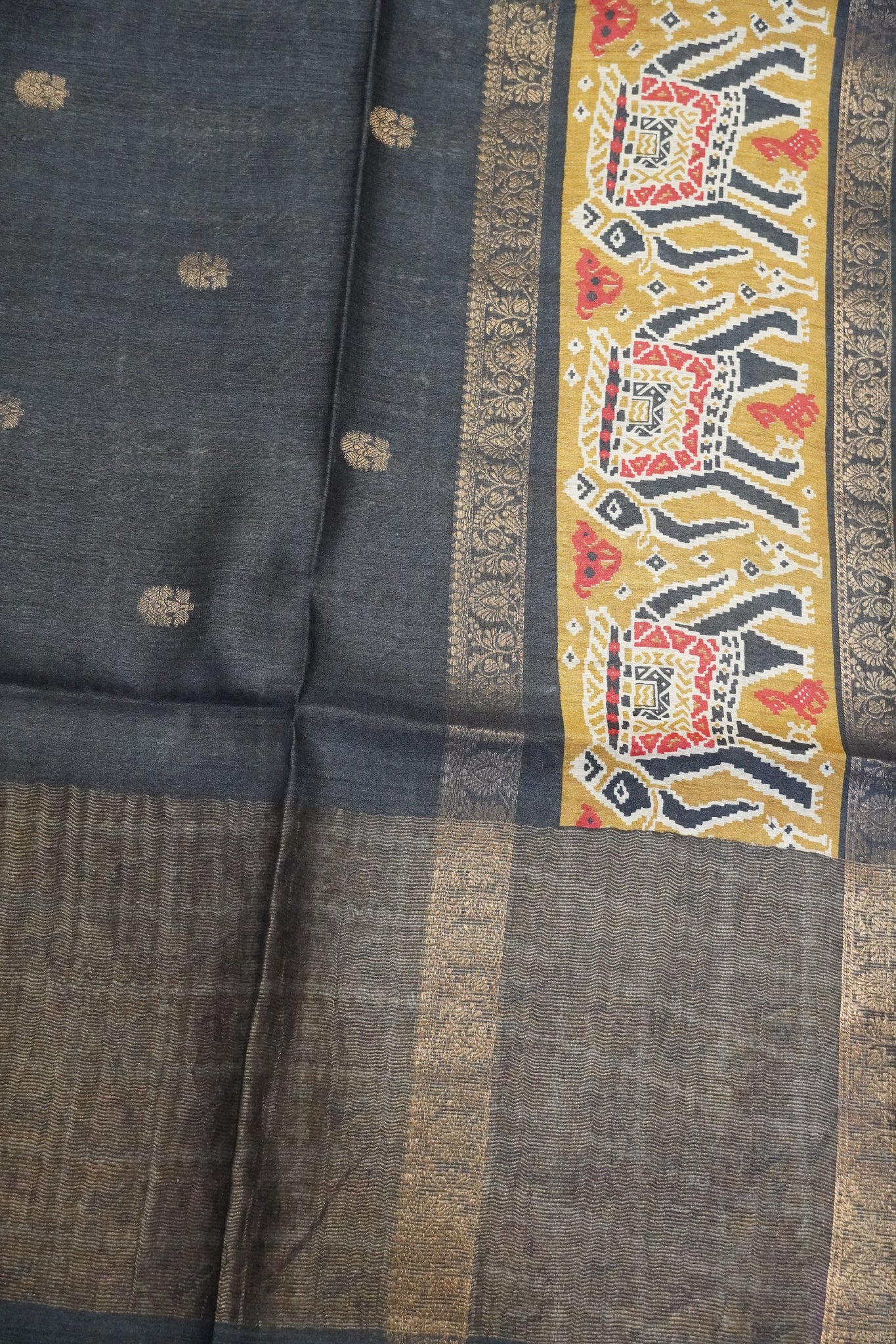 Pure Jute Tussar Saree - Elephant Border Black