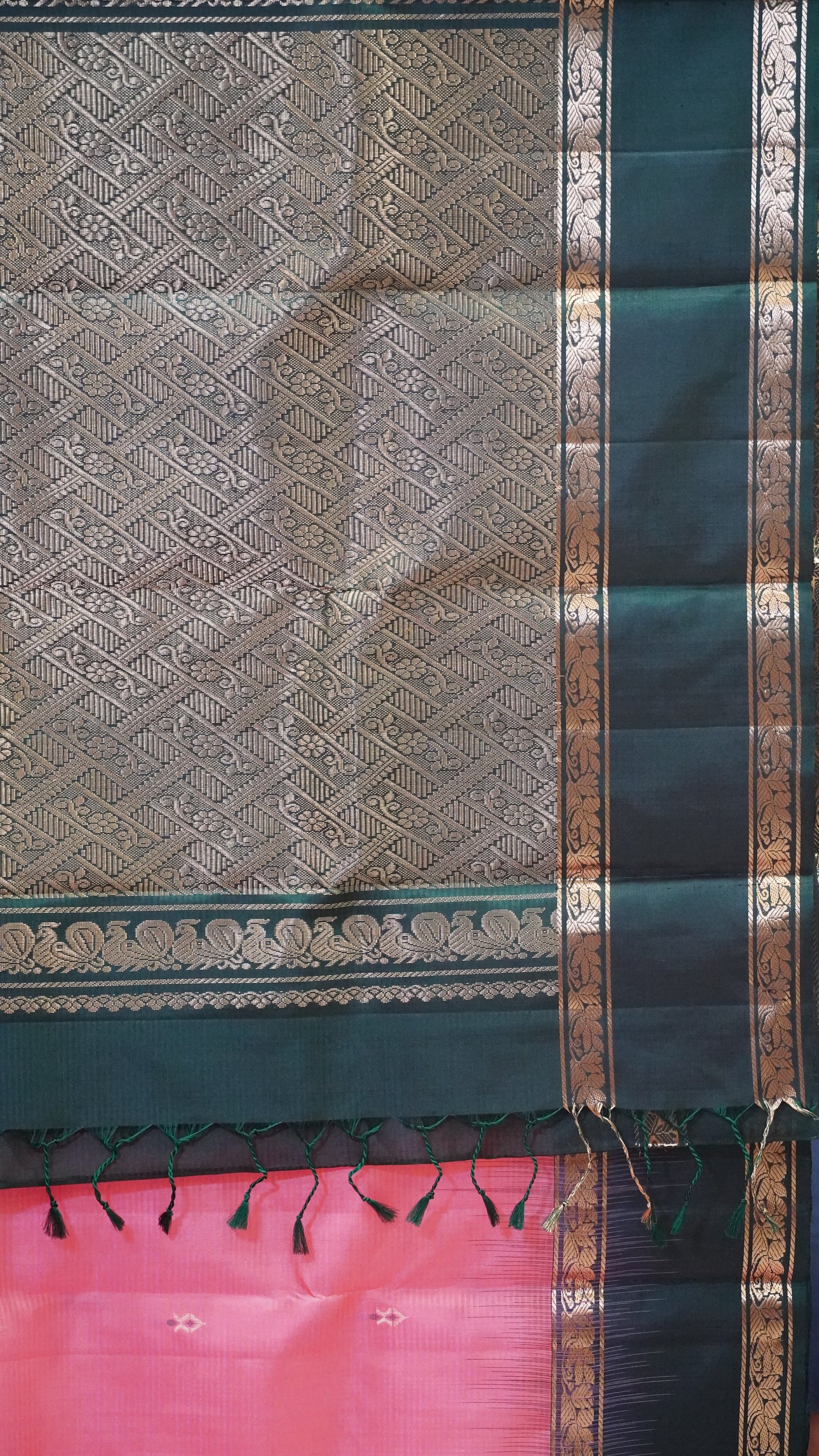 Pure Soft Silk Saree Rettapet Border Pink to Green