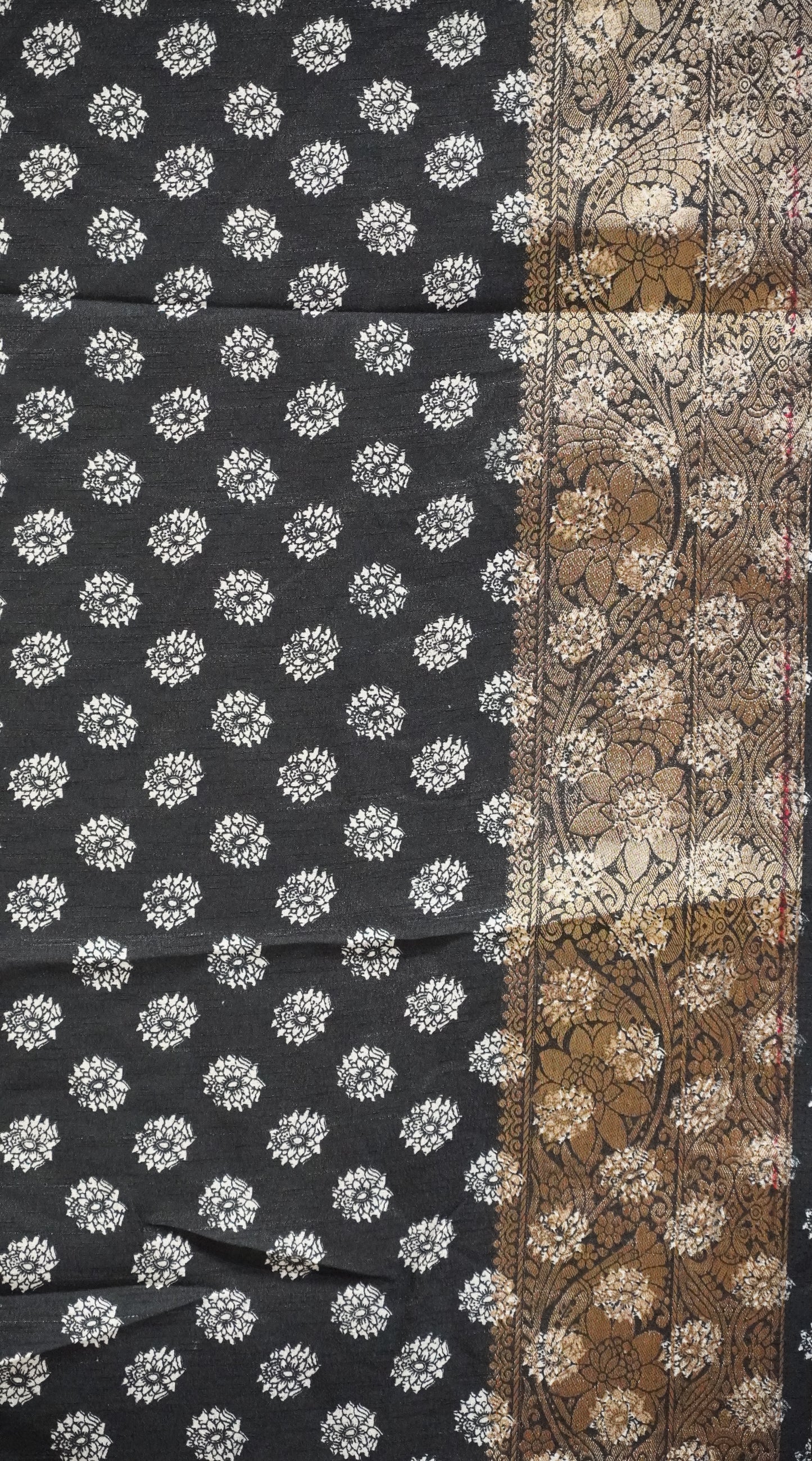 Jute Shiffon Saree Black to Pink