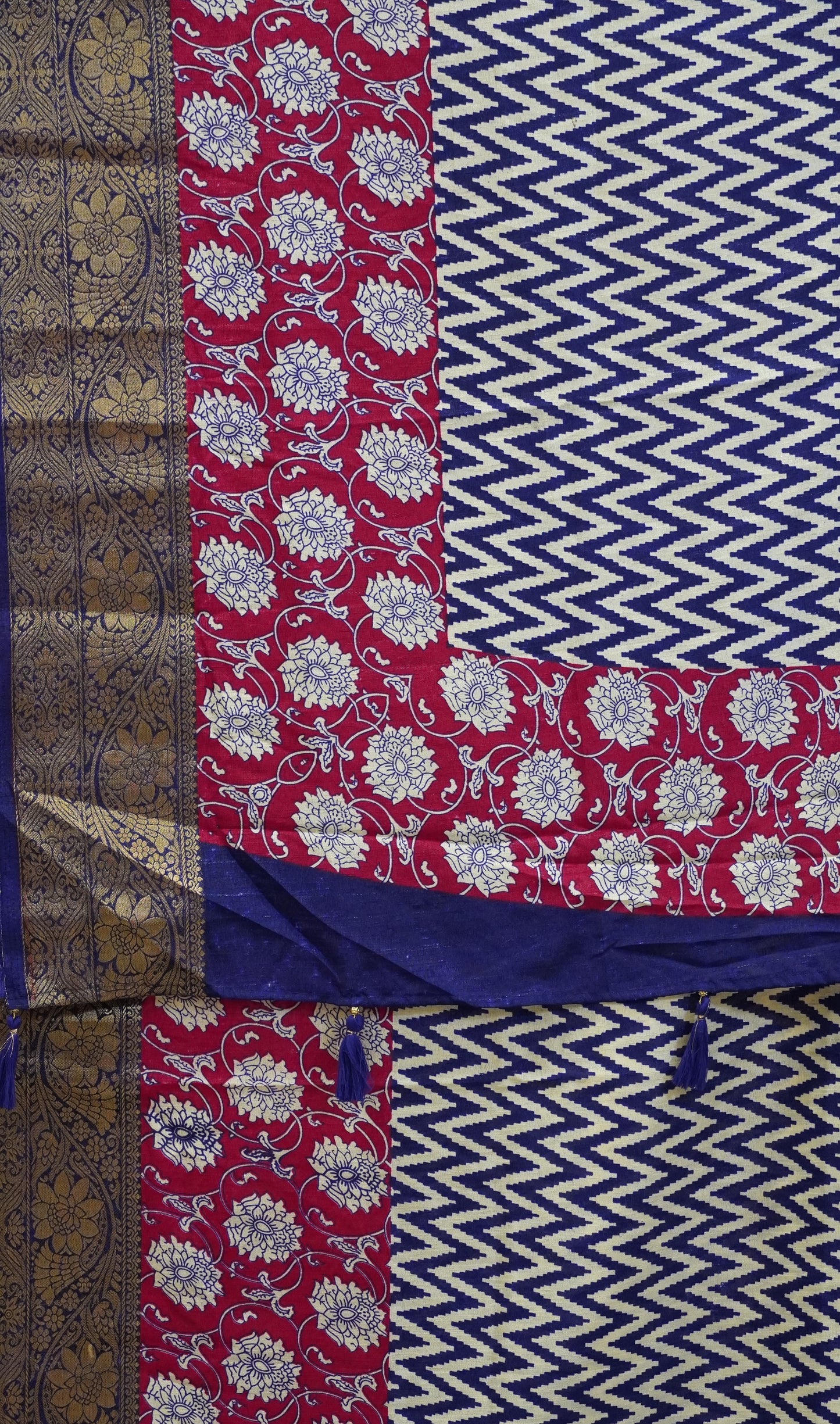 Jute Shiffon Saree Violet to Pink