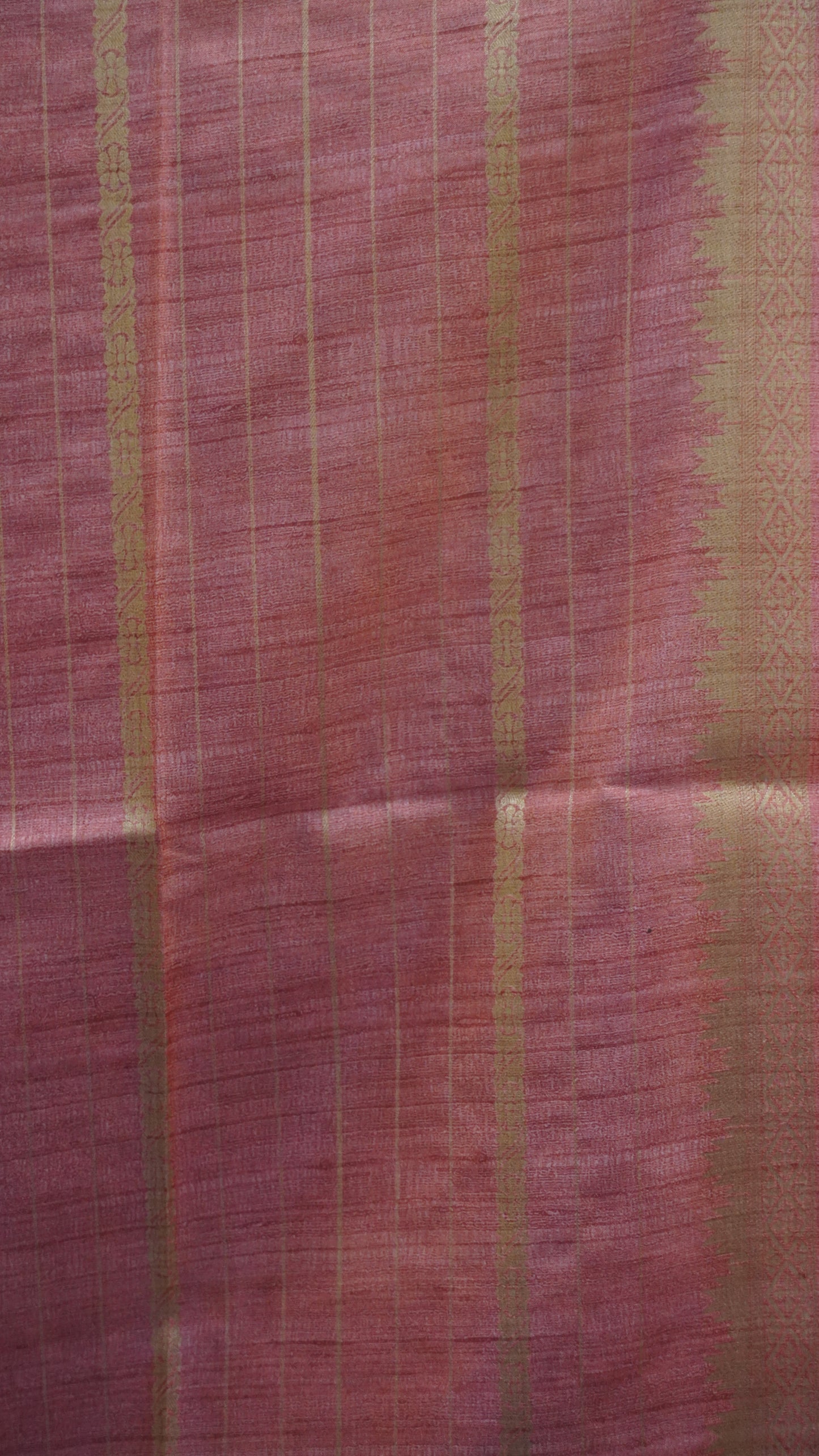 Semi Tussar Saree Floral -Mustard Floral Maharaja Pattern