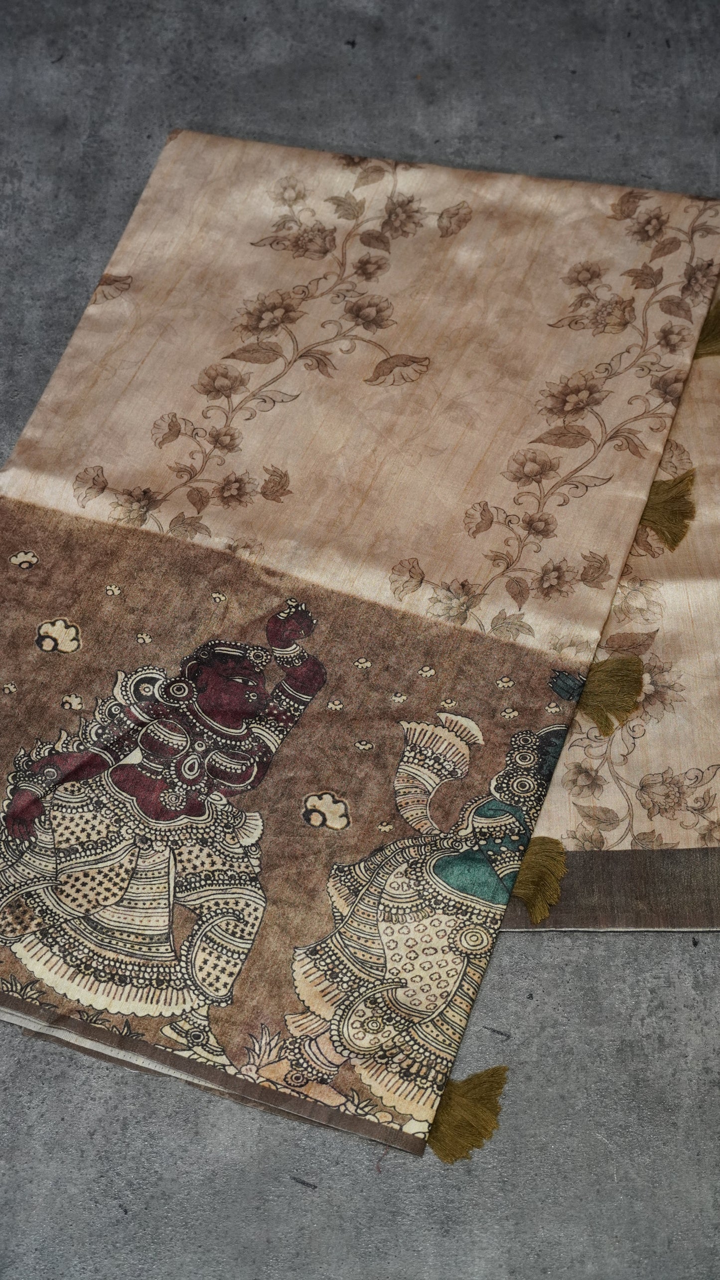 Semi Tussar Saree Kalamkari With Floral Pattern Mehandi Green