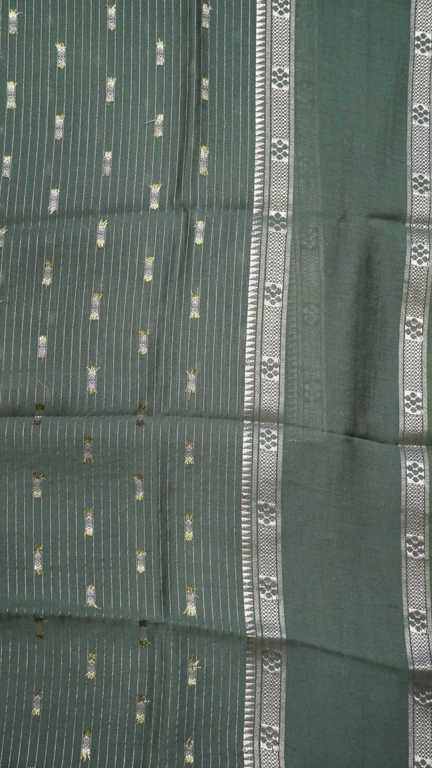 Viscose Saree-Floral Rettapet -Metallic Blue