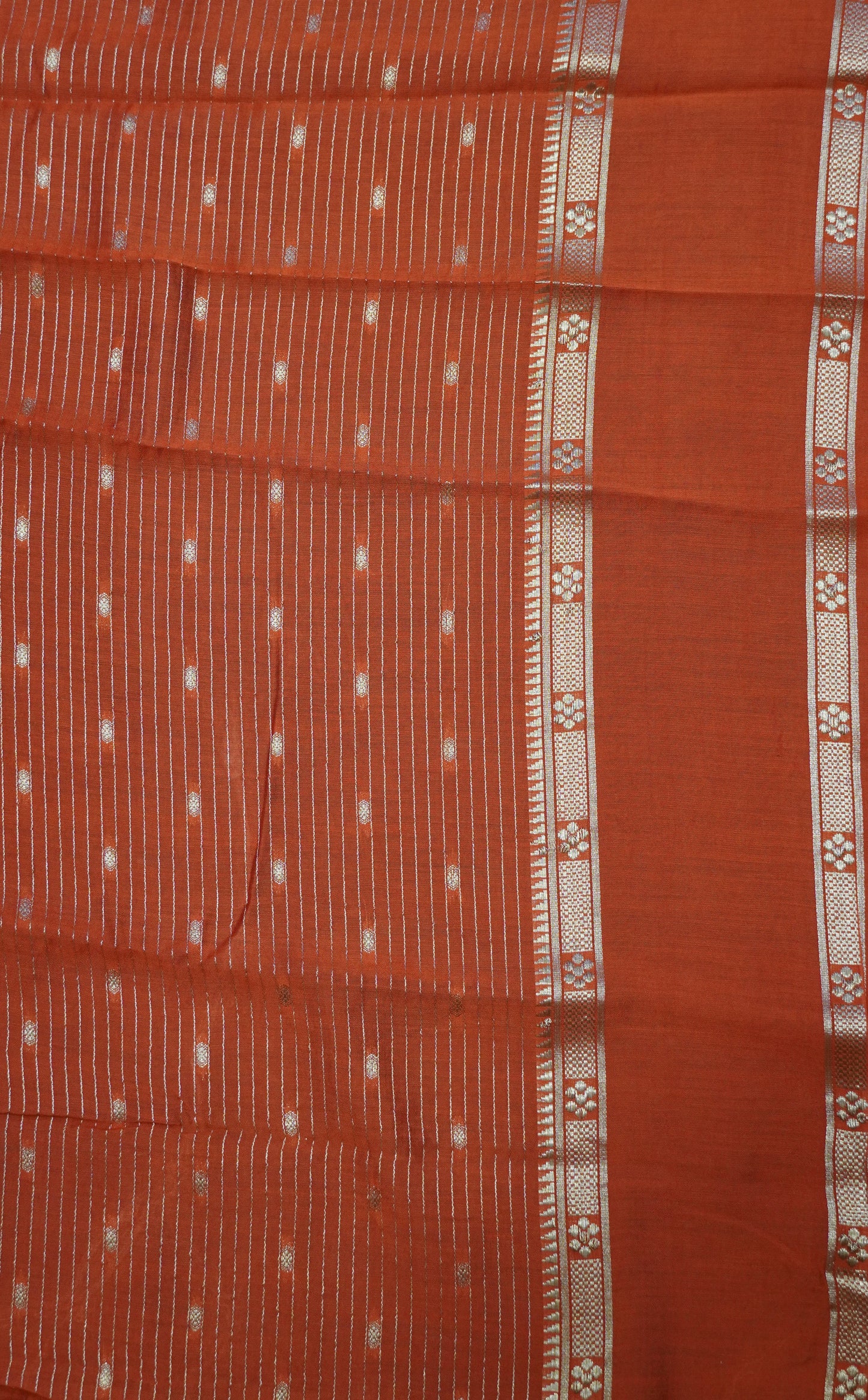 Viscose Saree-Floral Rettapet - Light Orange
