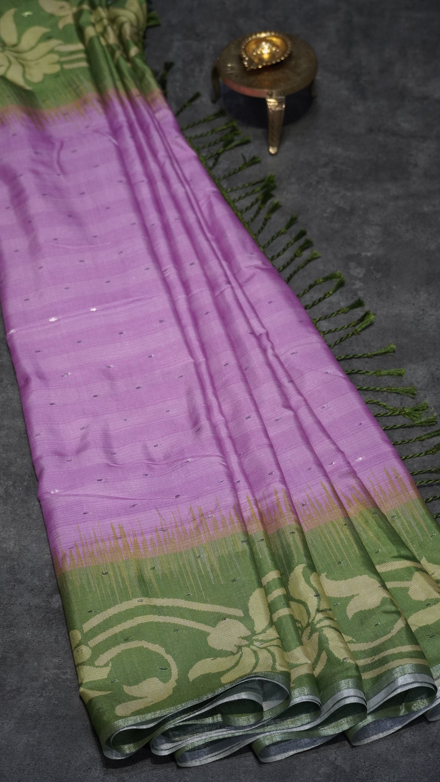 Semi Linen Lavender With Green With Small Zari Border