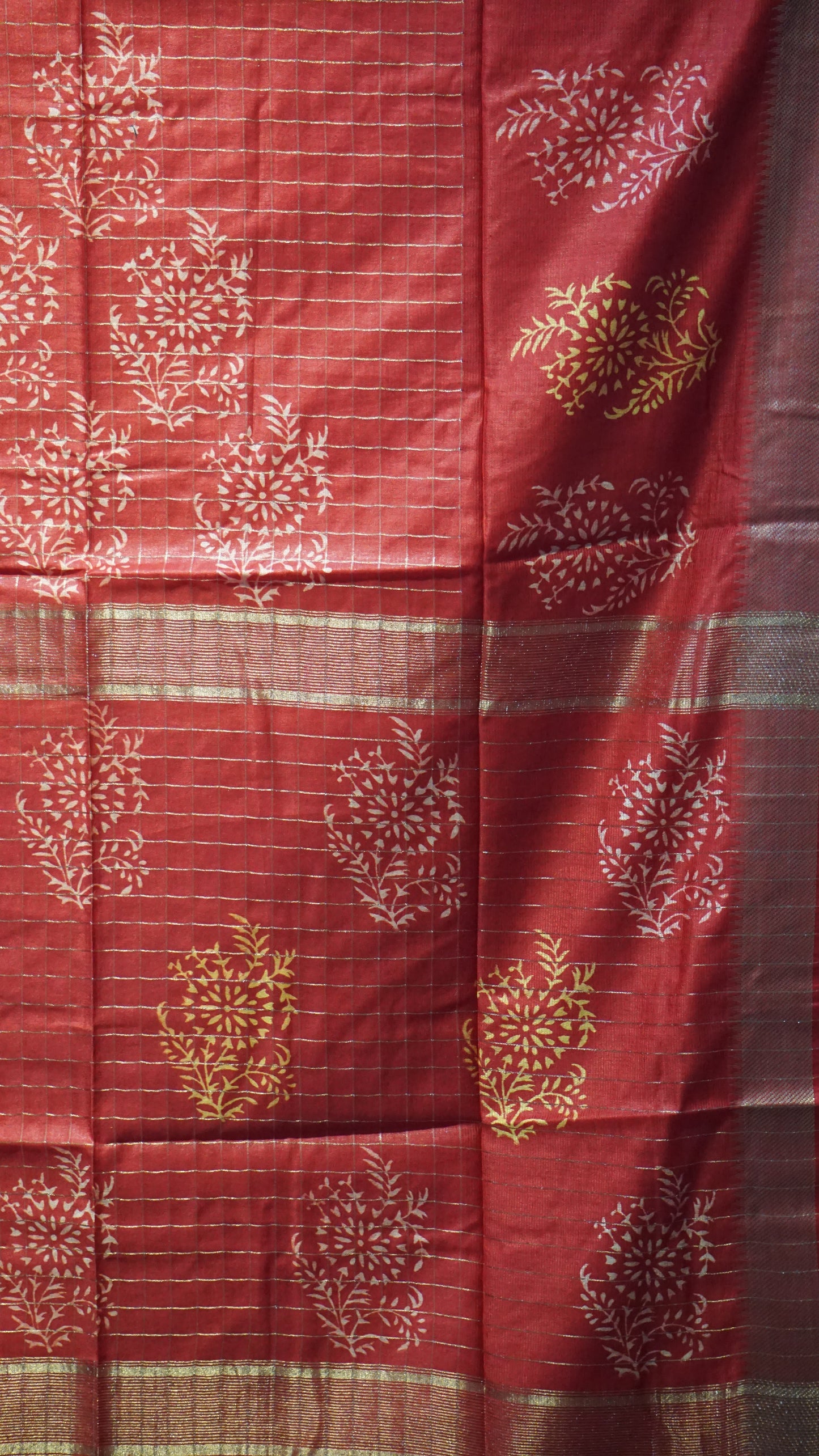Bhagalpur Cotton Saree Checks Red