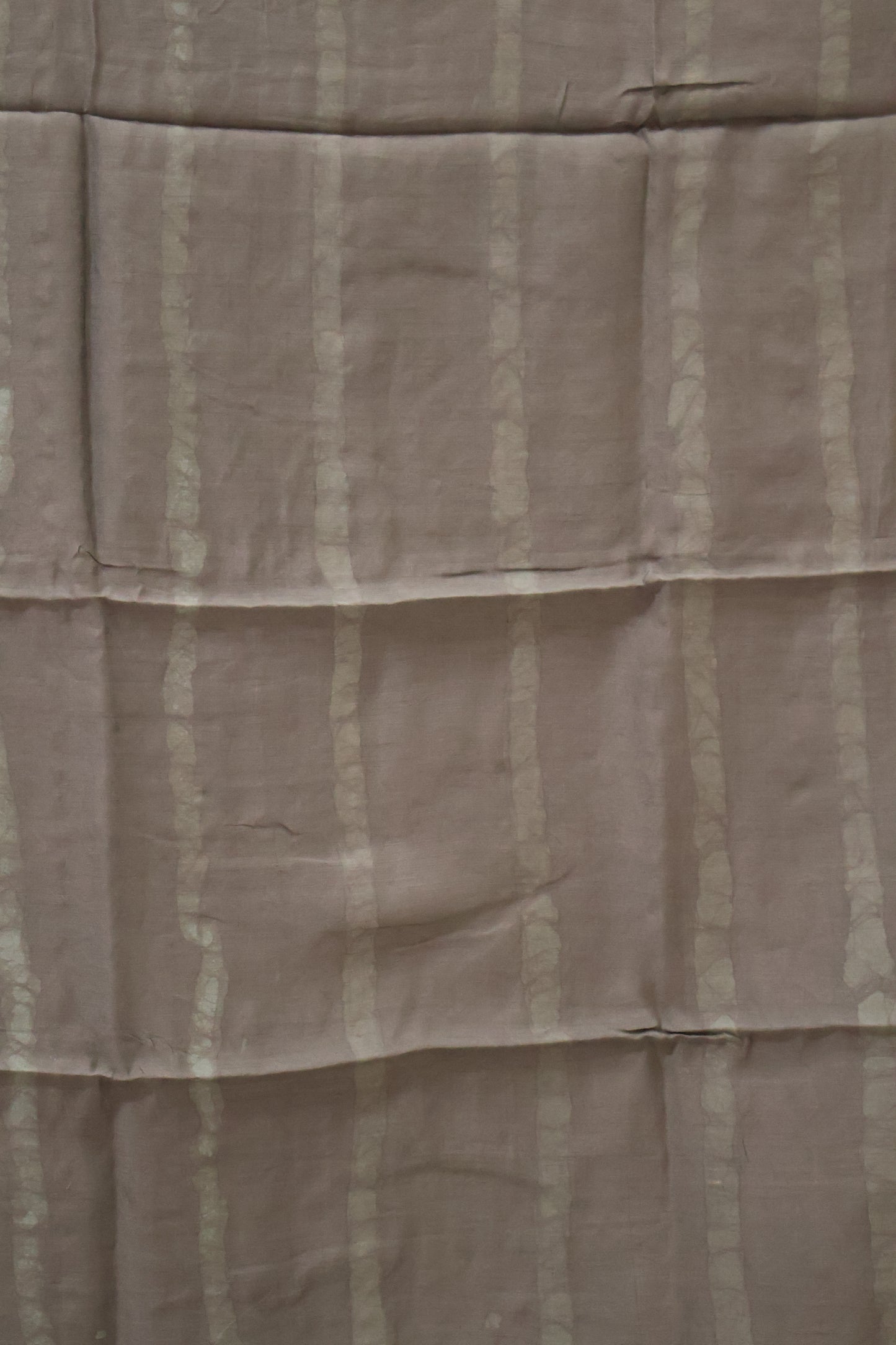 Pure Tussar Saree - Army Green Triangle Pattern