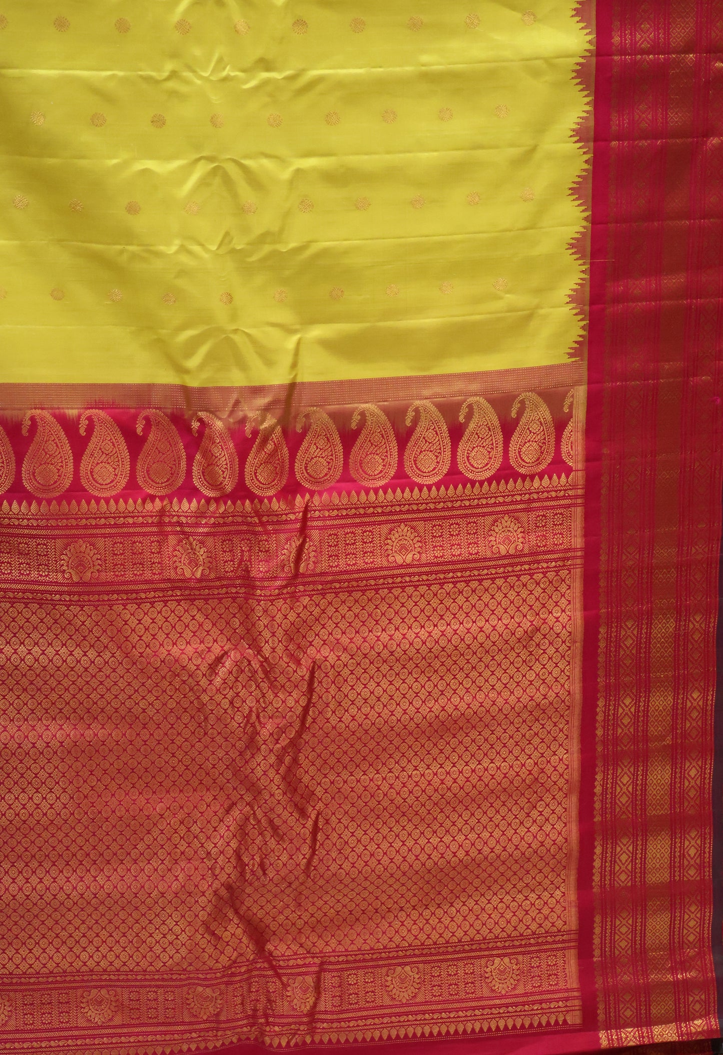 Pure Gadwal Silk Saree -Lemon Green-Red