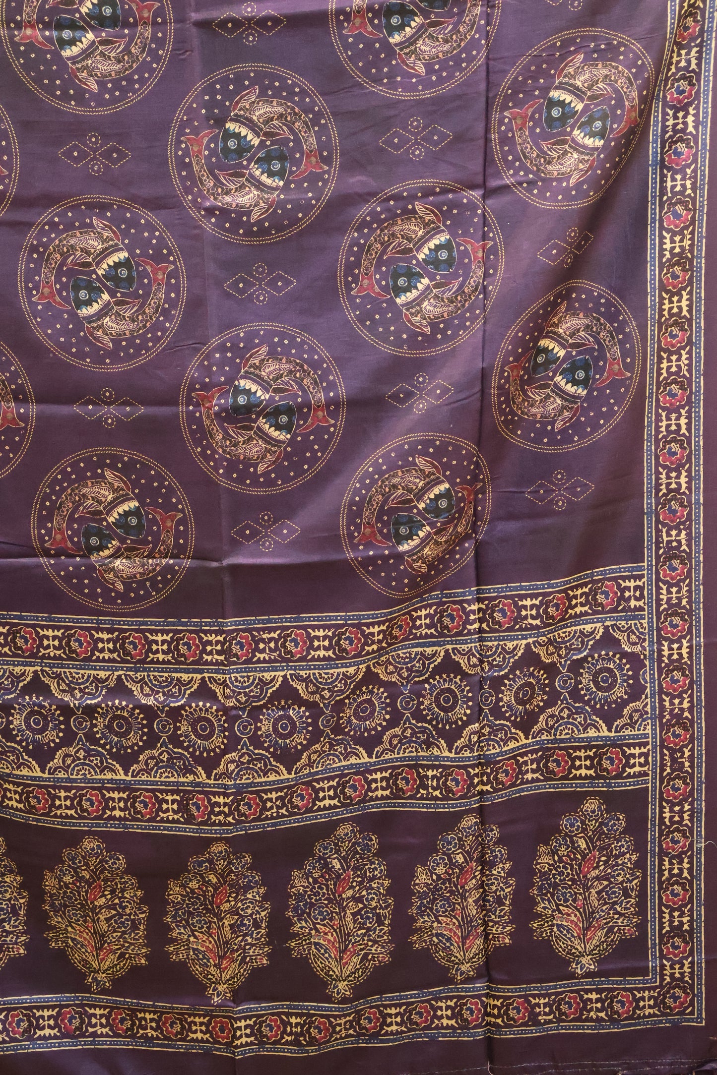 Paper Silk Saree-Purple Round Fish Pattern