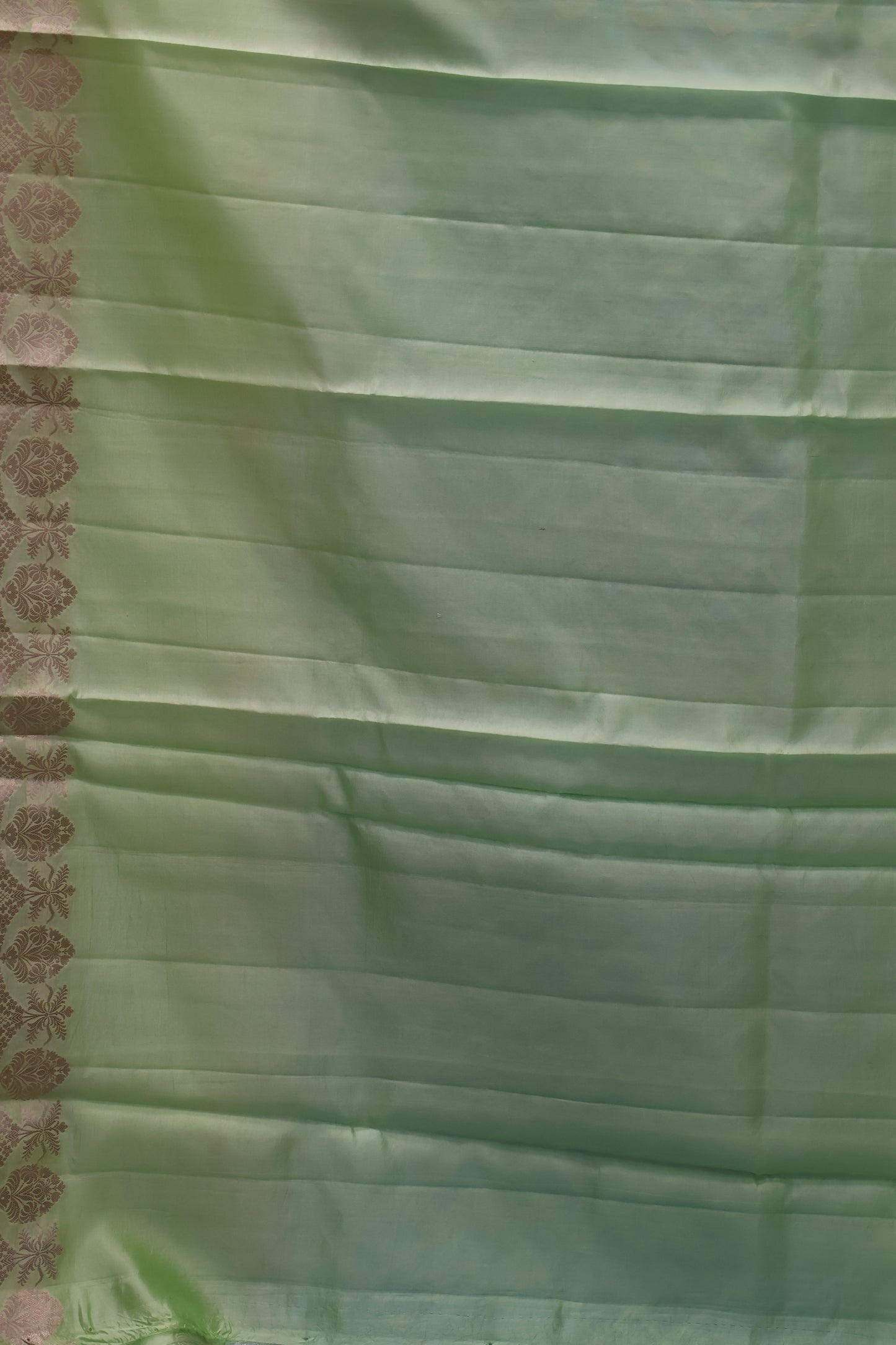 Pure Banarasi Saree Chiniya Silk - Sea Green Chakram Pattern