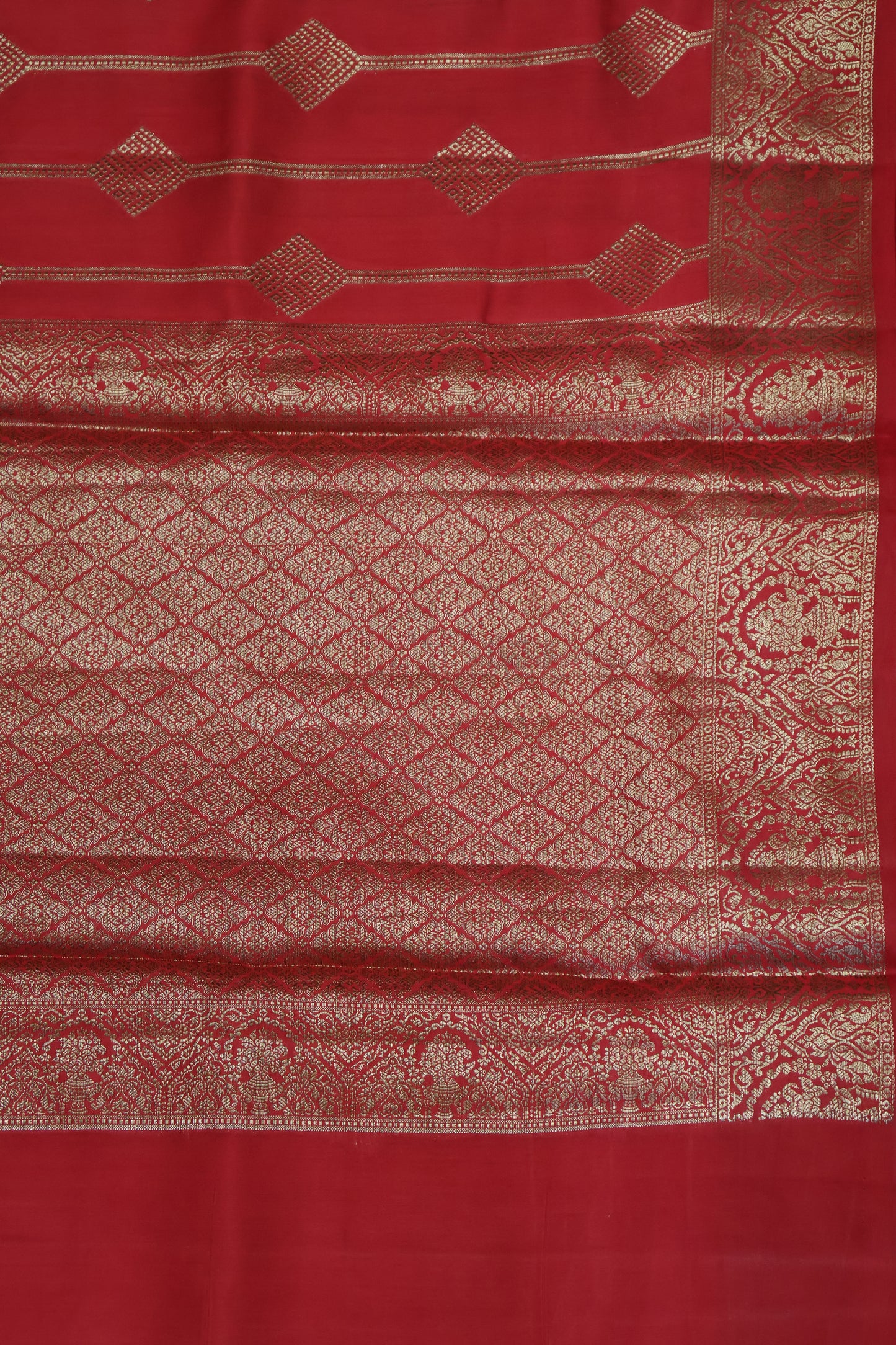 Pure Banarasi Saree Chiniya Silk - Red Diamond Motif