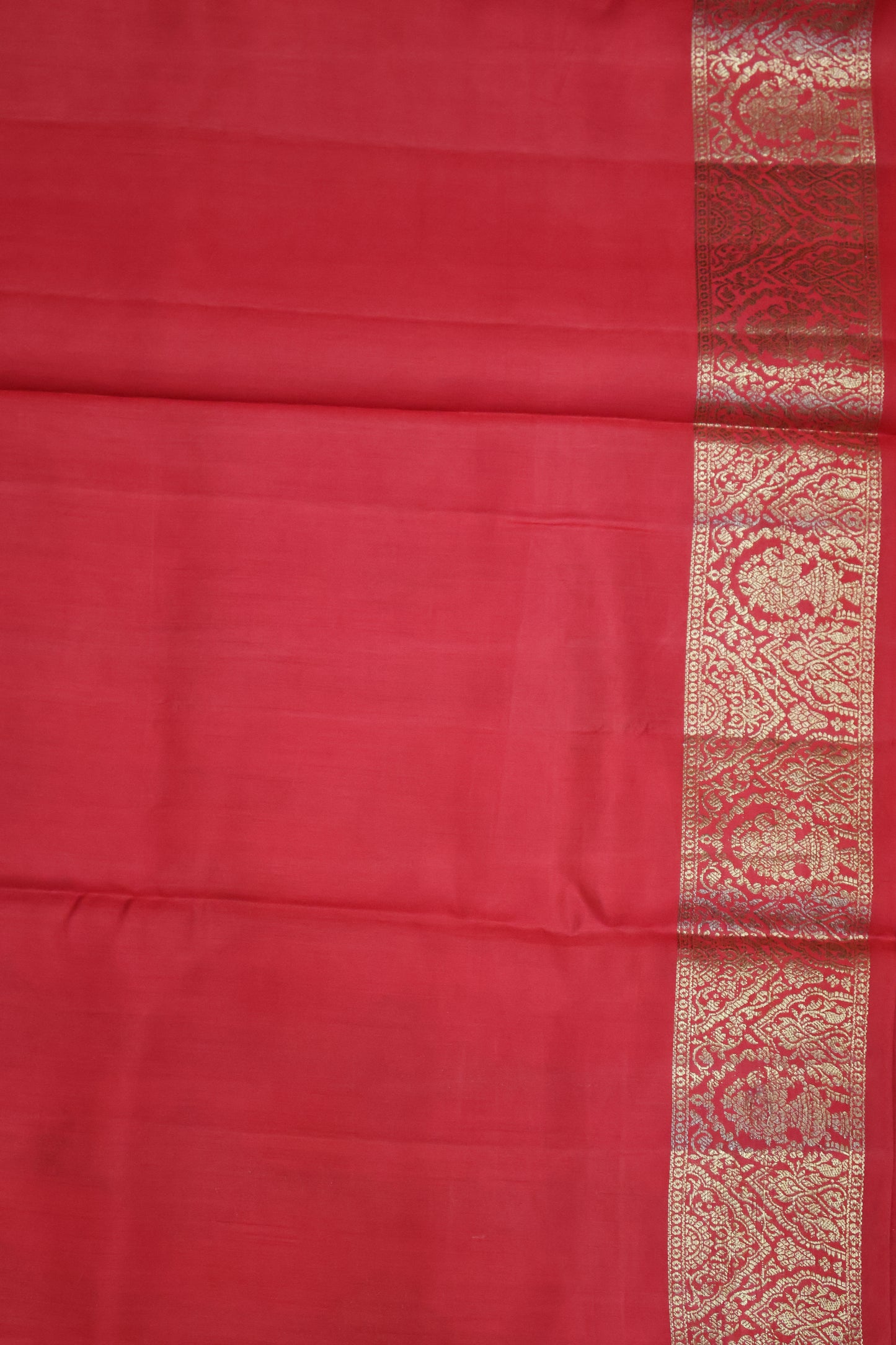 Pure Banarasi Saree Chiniya Silk - Red Diamond Motif