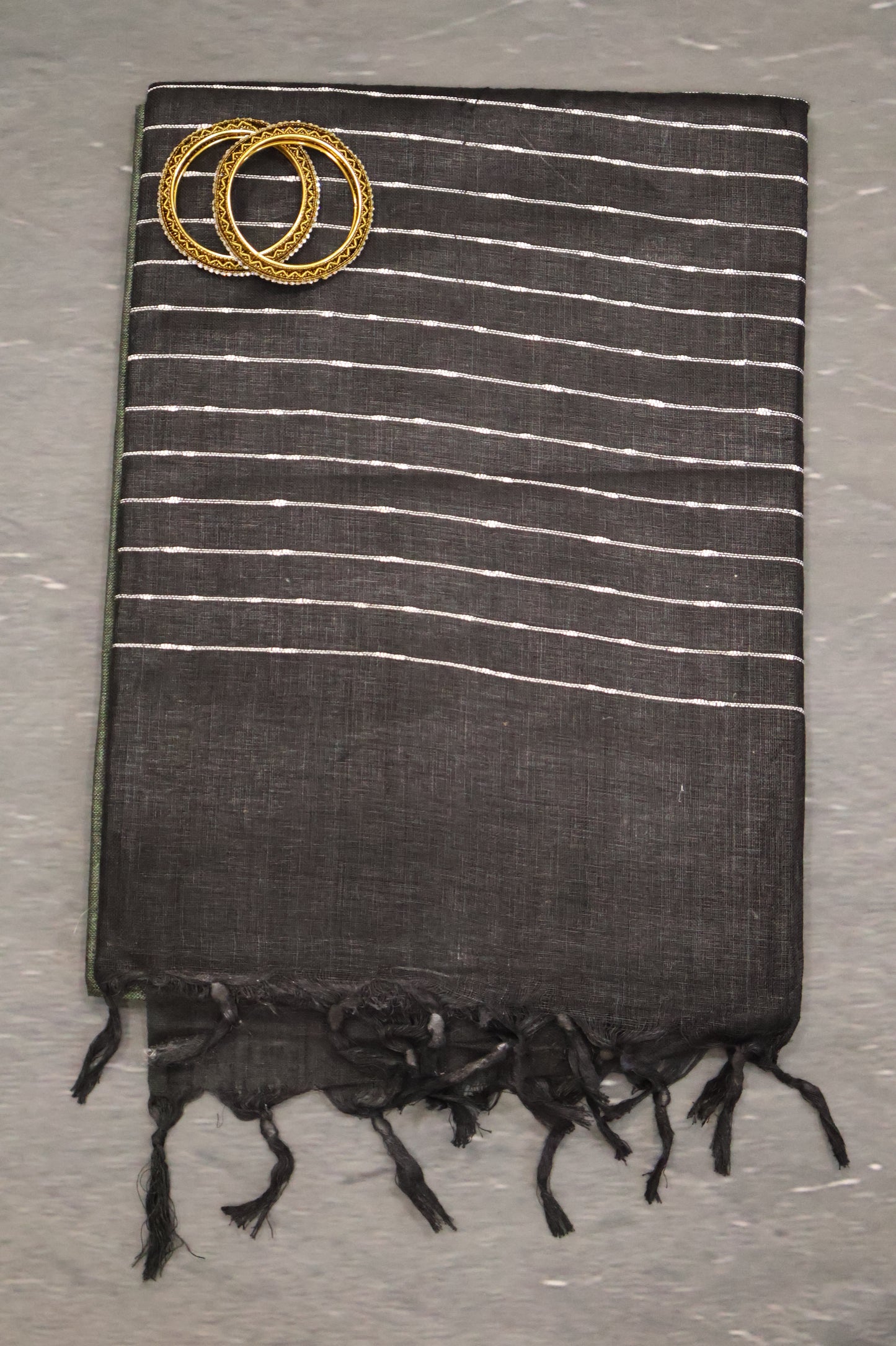 Linen Saree -Round Butta-Army Green