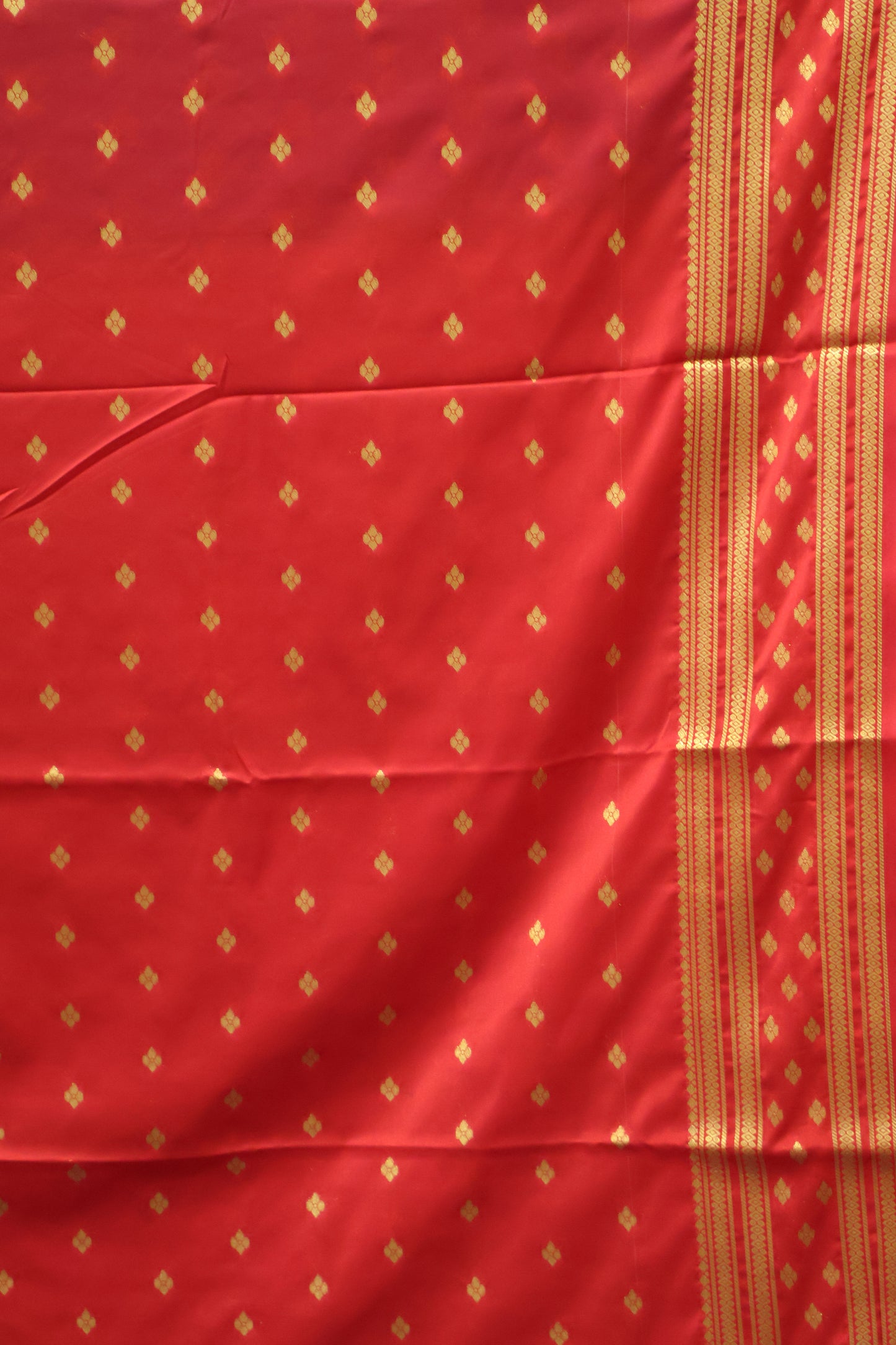 Semi Mysore Silk Saree-Ink Blue-Red Floral Buta