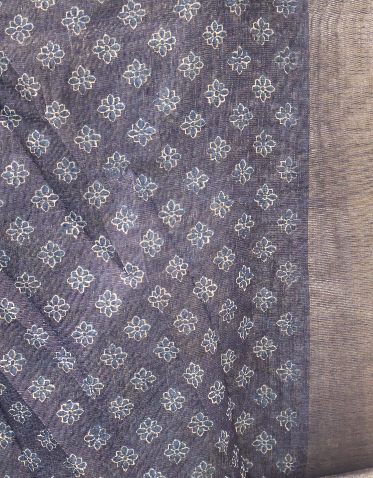 Indigo Linen - Blue Thilagam