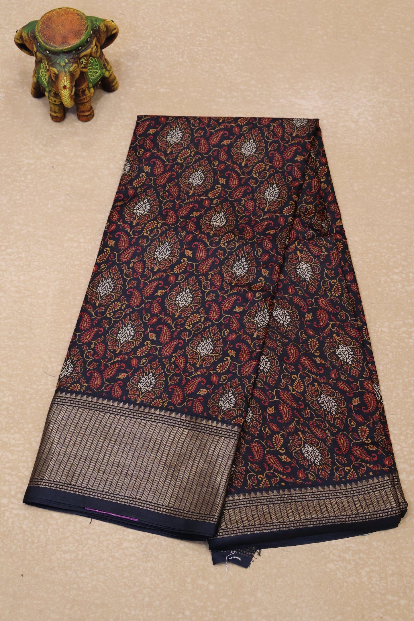 Dola Silk Saree Fusion Motif-Black