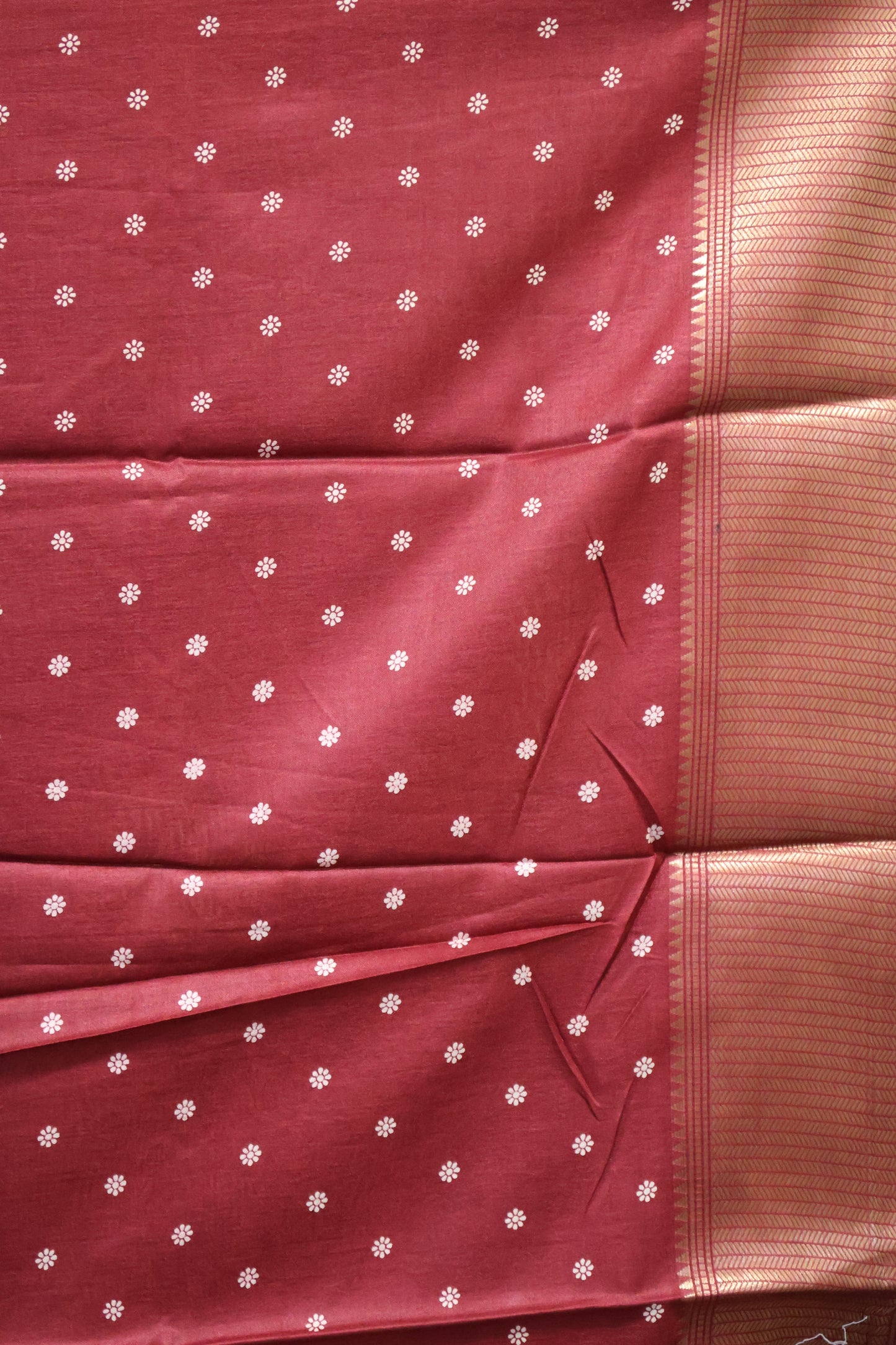 Dola Silk Saree Fusion Motif-Maroon