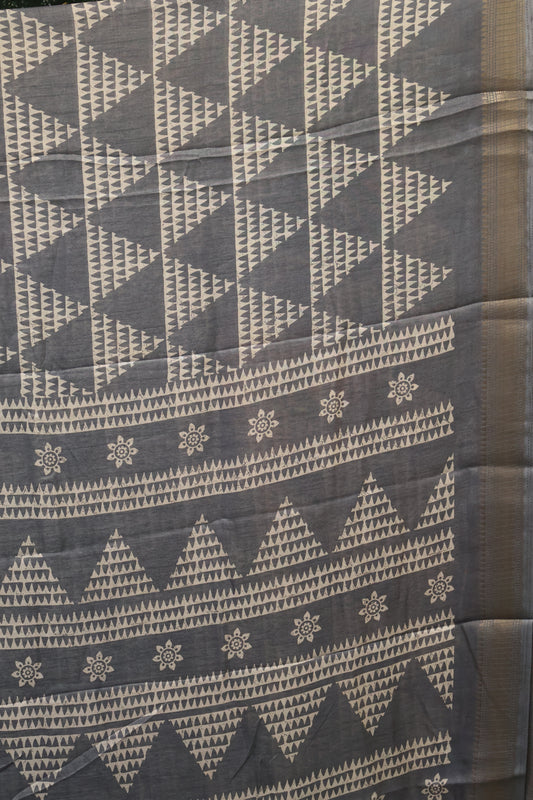 Dola Silk Saree Pyramid Pattern-Grey