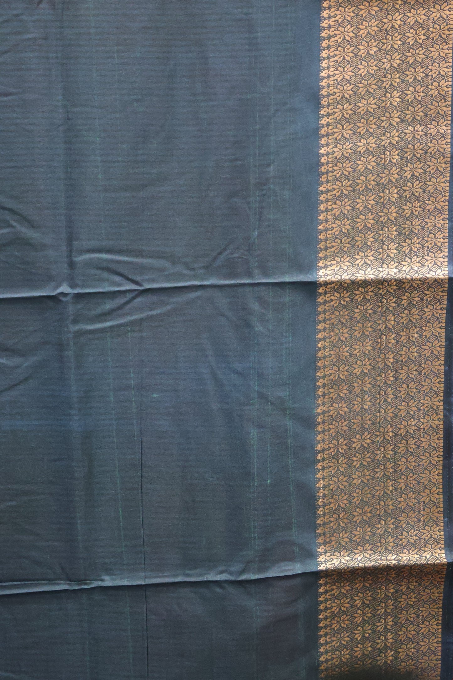 Dola Silk Saree Rainbow Bloom-Voilet