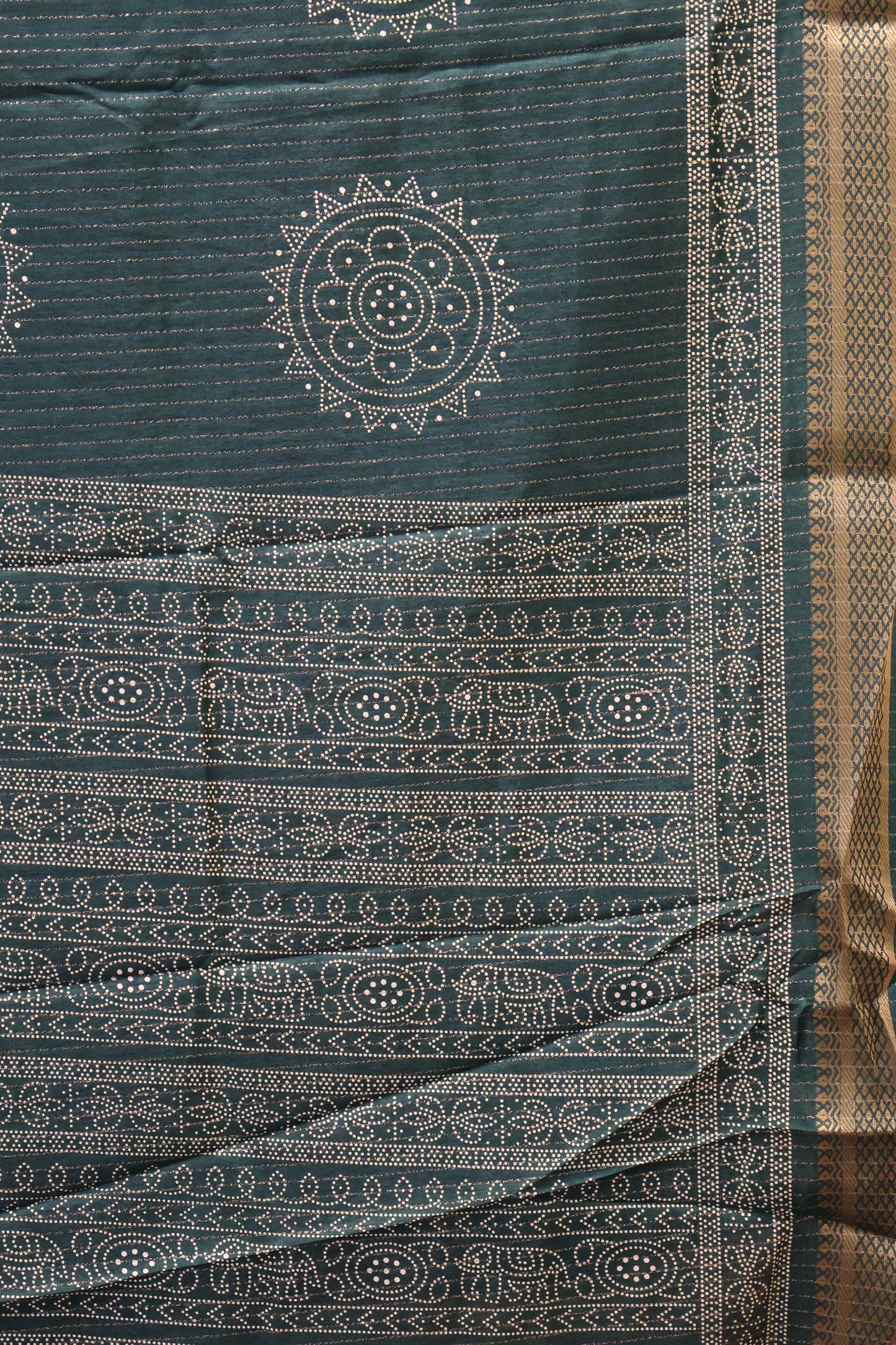Dola Silk Saree Kolam Print - Green