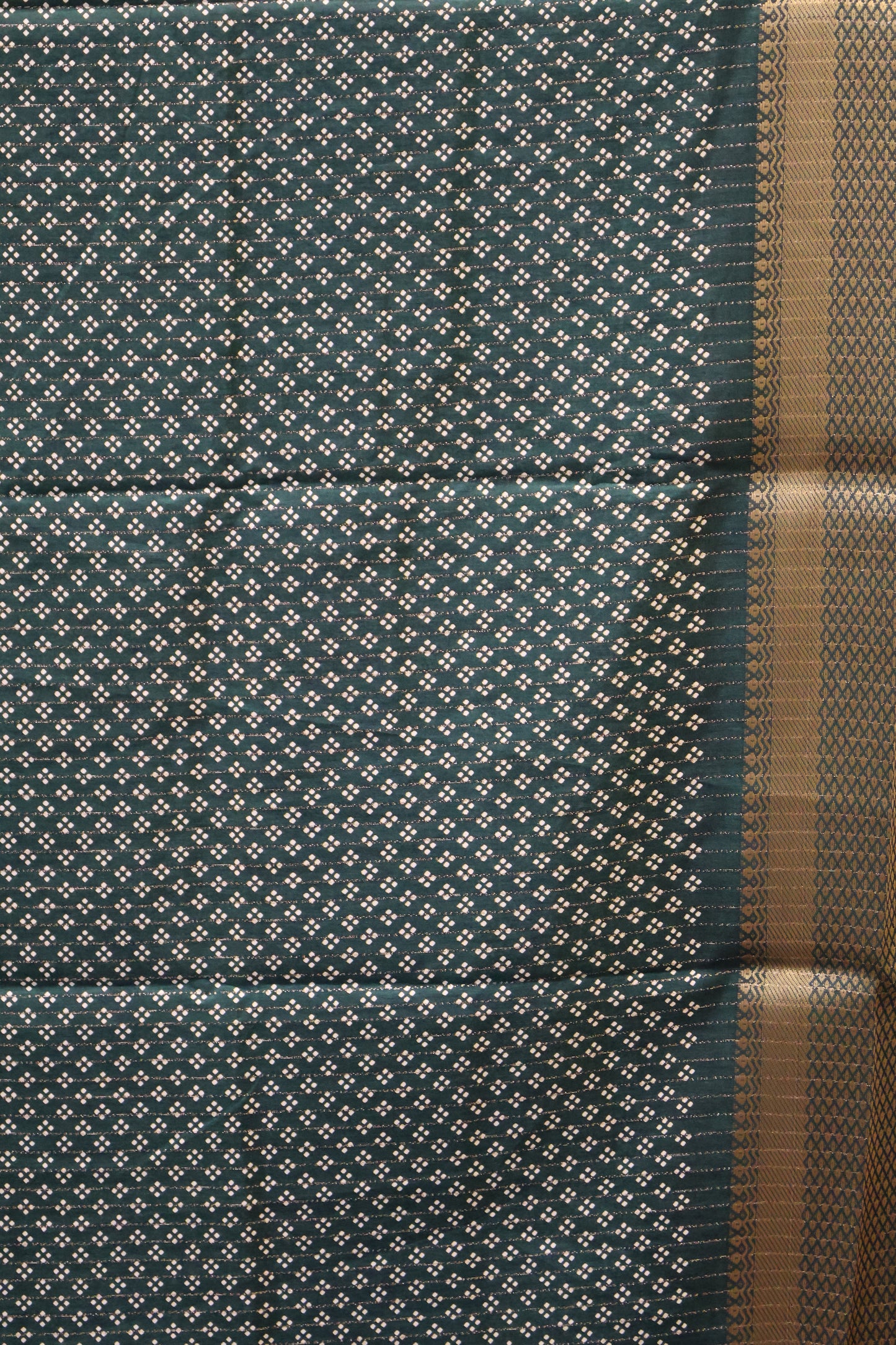 Dola Silk Saree Kolam Print - Green