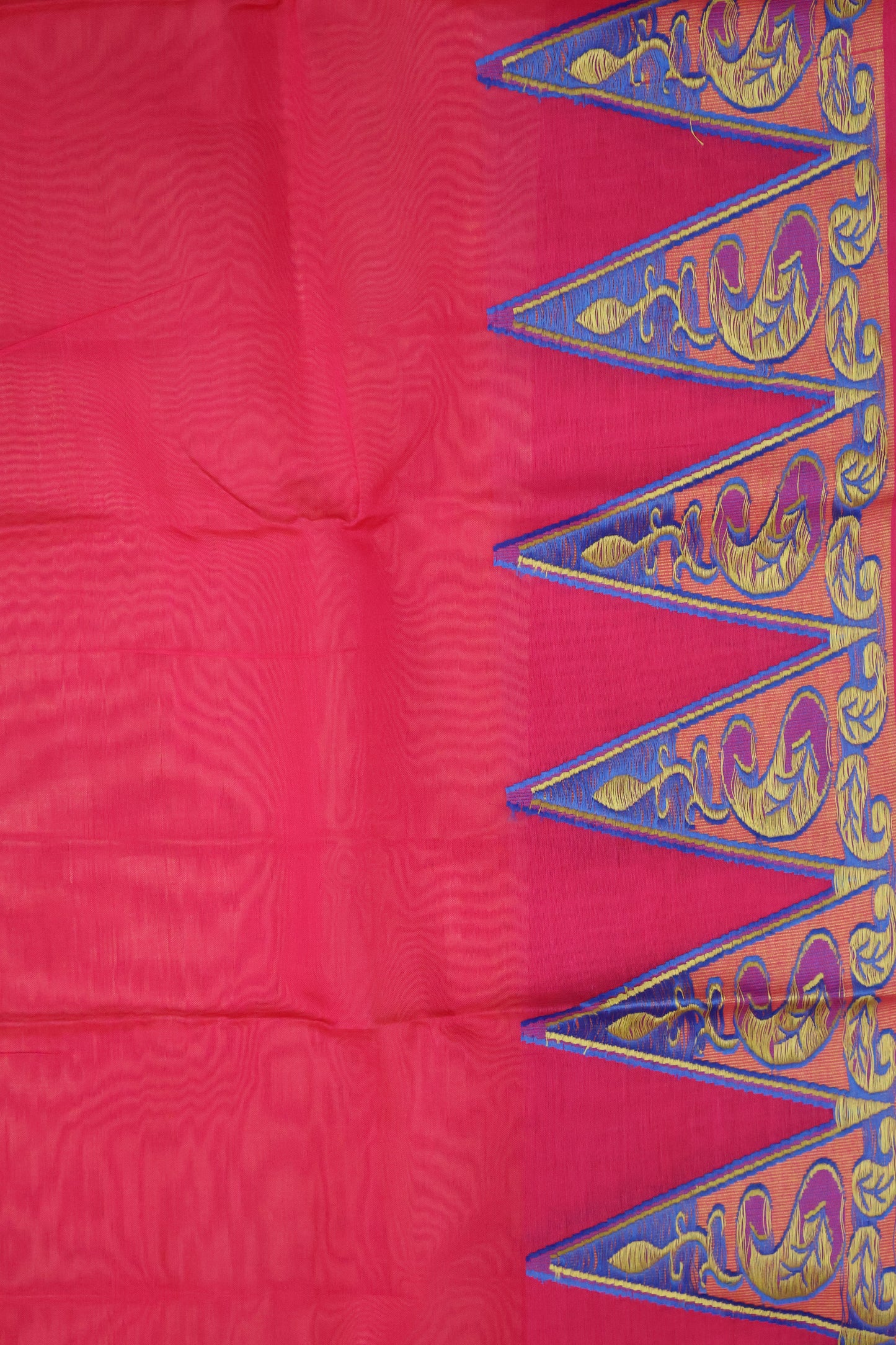 Dakka Cotton- Triangle Border-Pale Orange