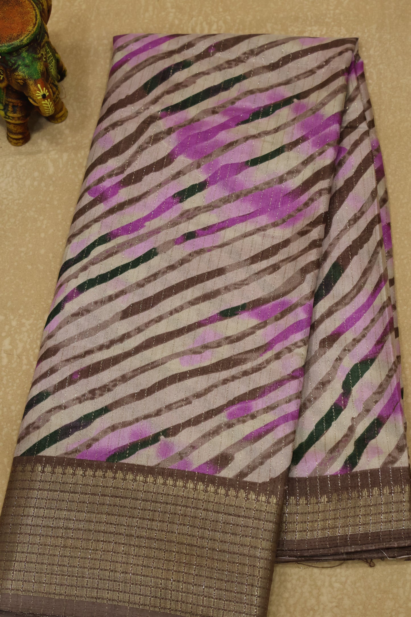 Dola Silk Saree Lehariya Pattern-Purple