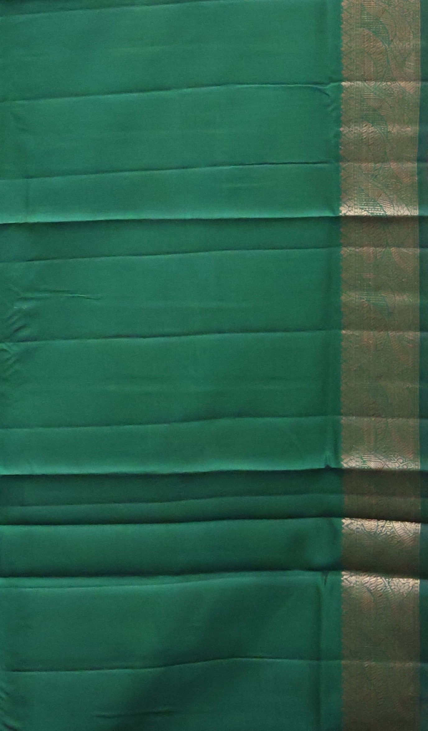 Pure Banarasi Saree Chiniya Silk with Contrast Pallu-Maroon