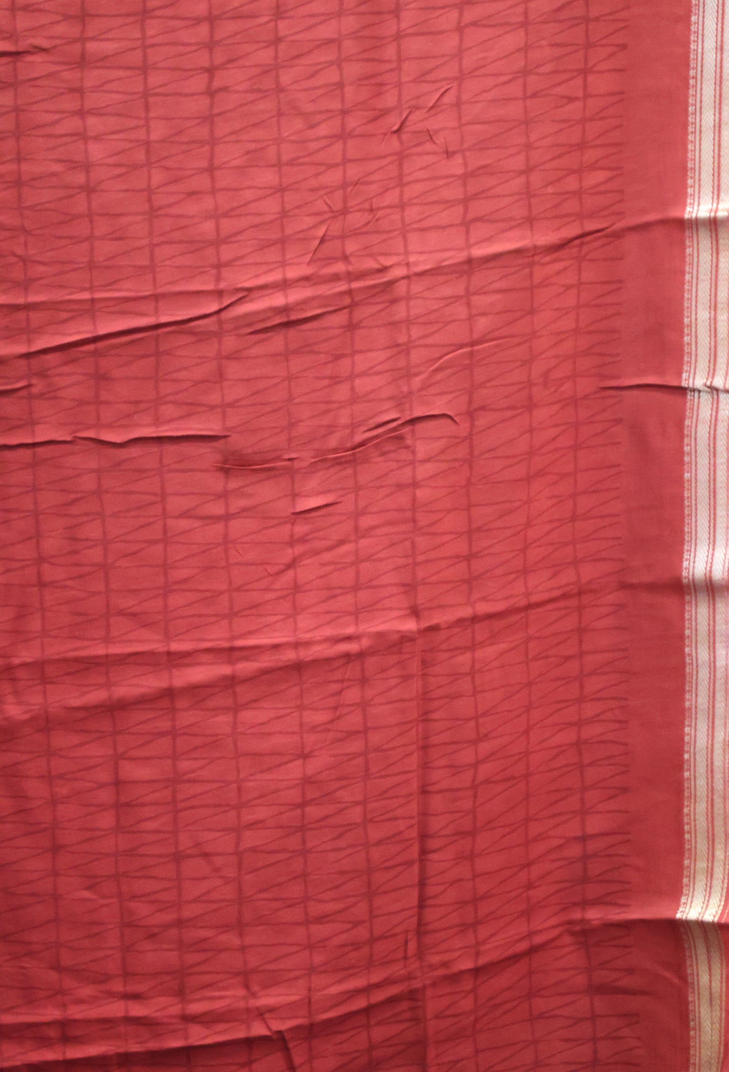 Viscose Saree-Black Lotus Bandhini Print