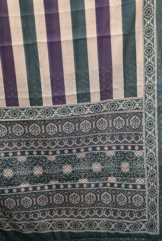 Semi Chanderi Saree-Bottle Green Vertical Pattern