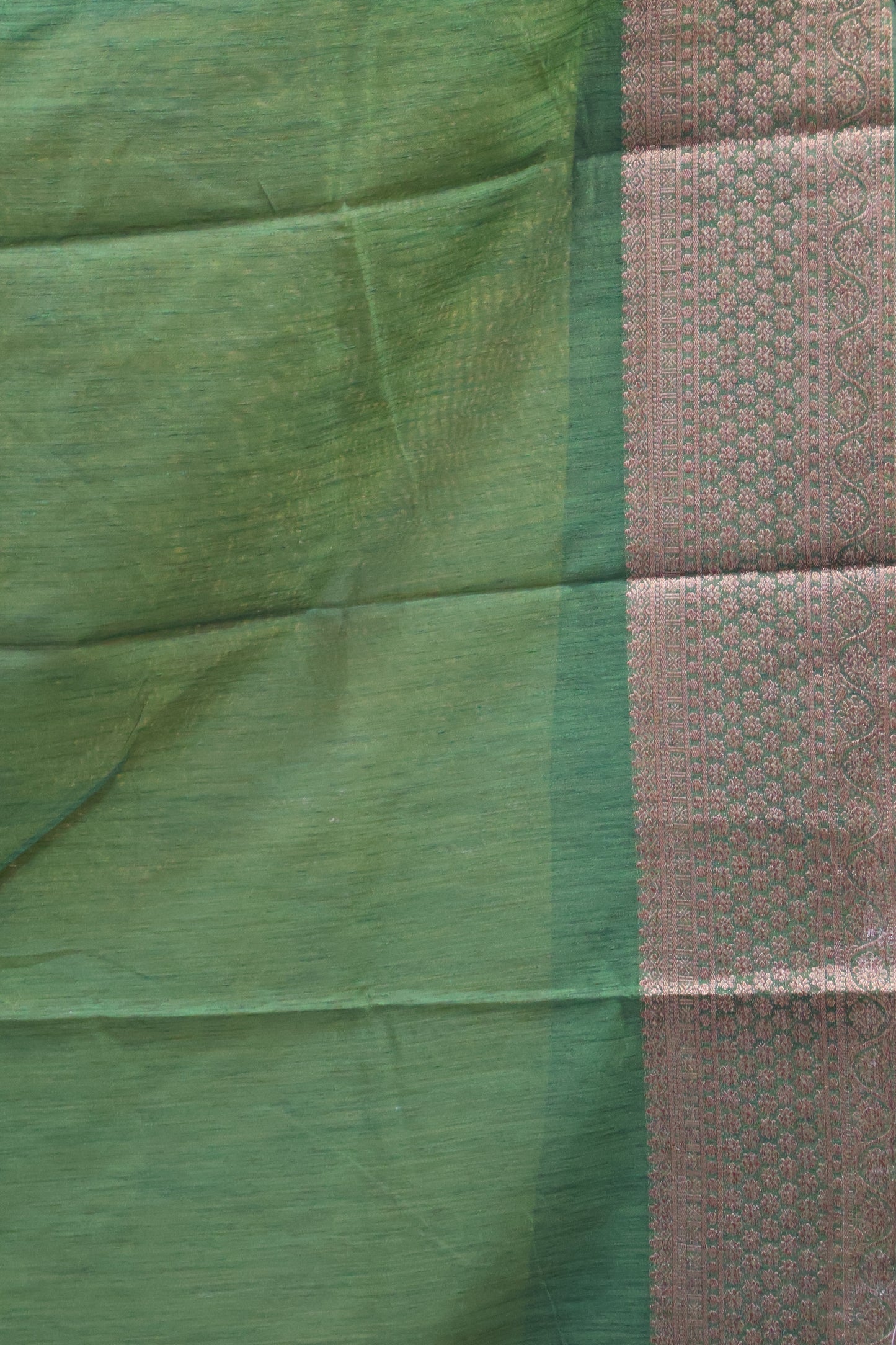 Bamboo Silk saree-Thick Line Mehandi Green
