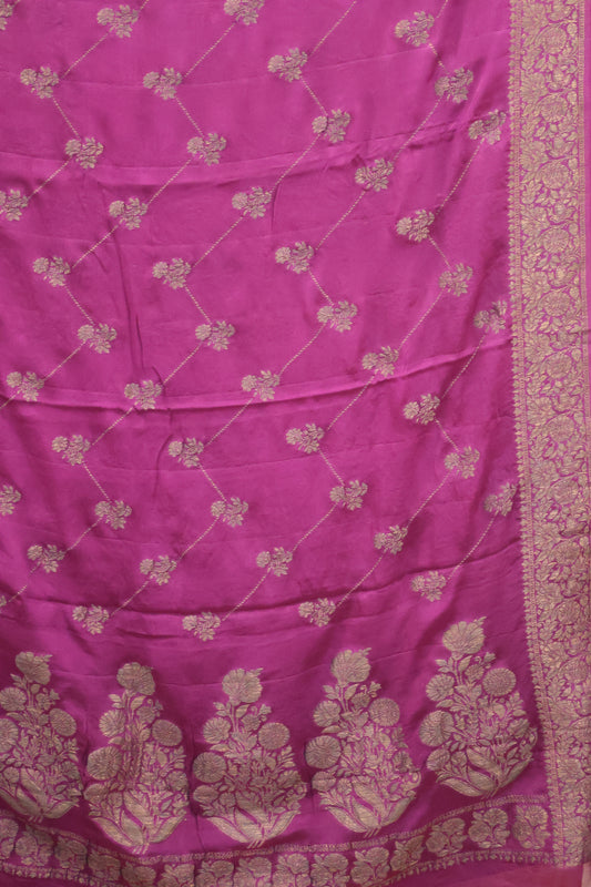 Banarasi Crepe Saree-Wine Zig Zag Flower Border