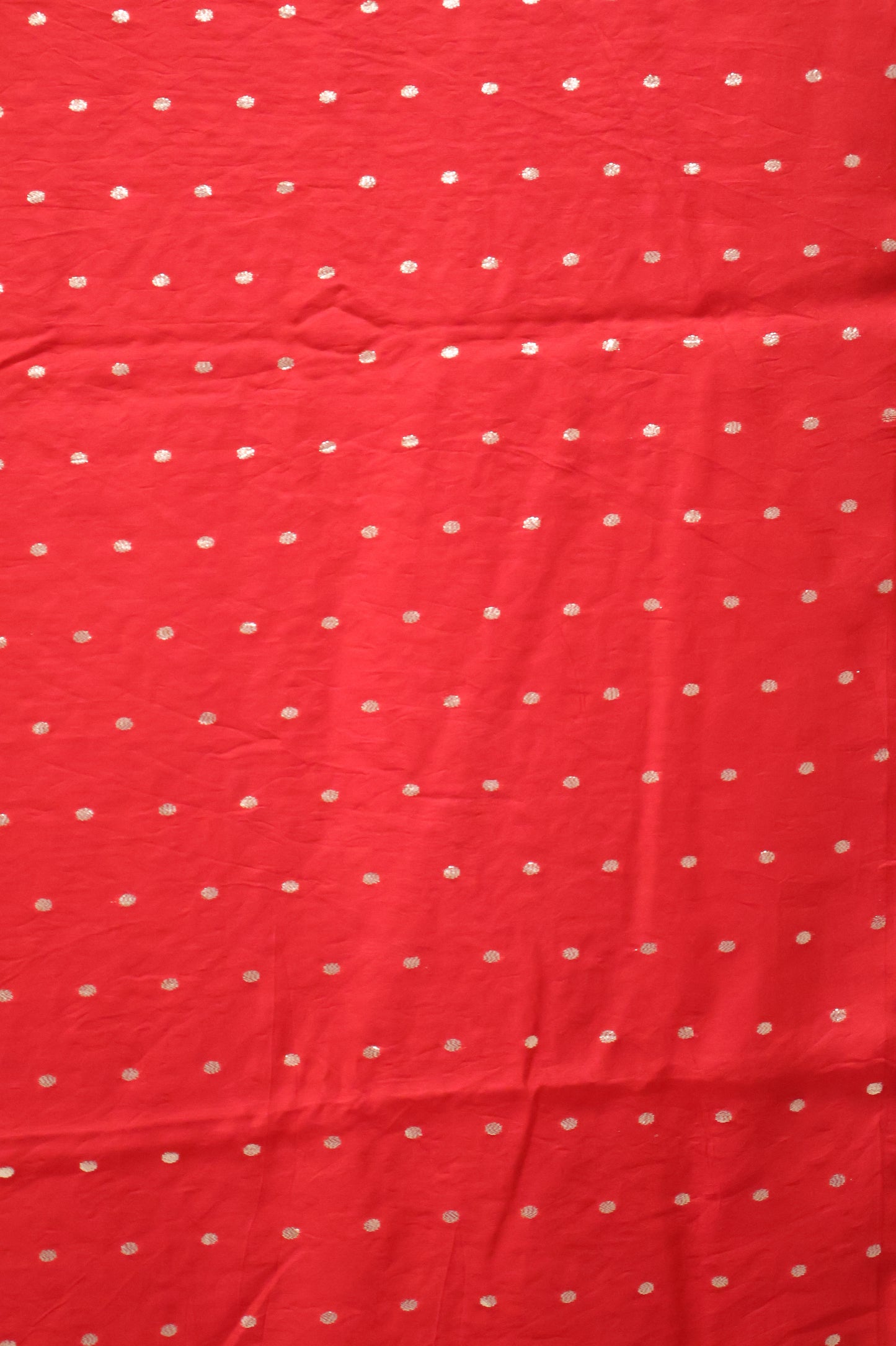 Viscose Saree-Red Round Flower Embryoid