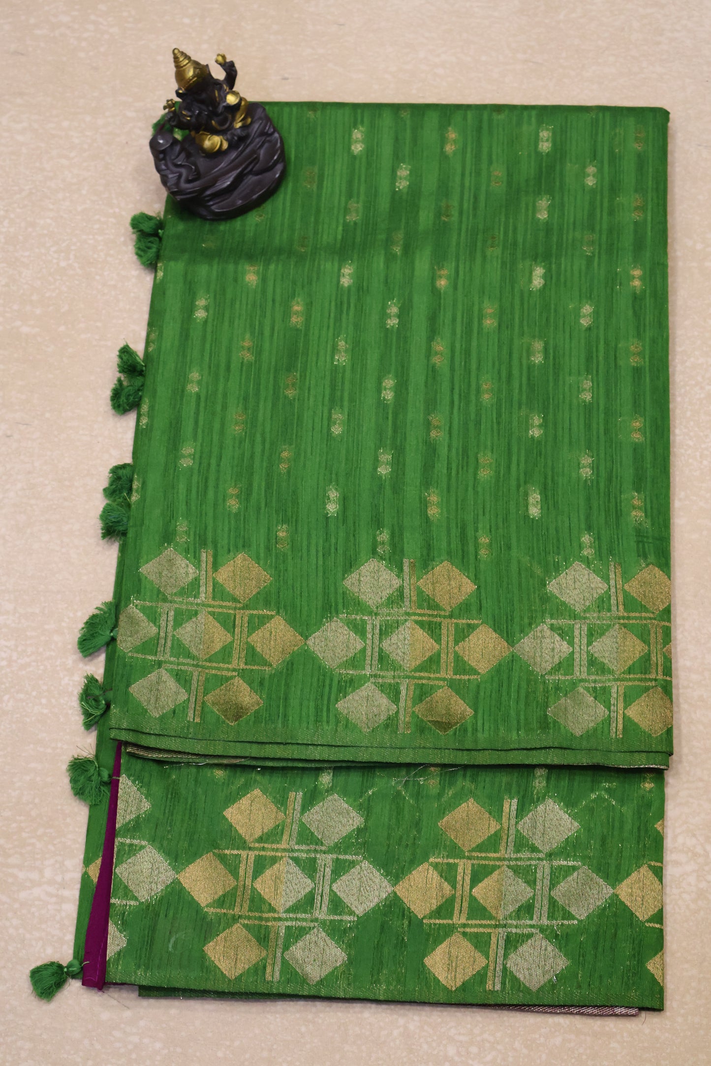 Semi Tussar Saree-Green Twin Heart