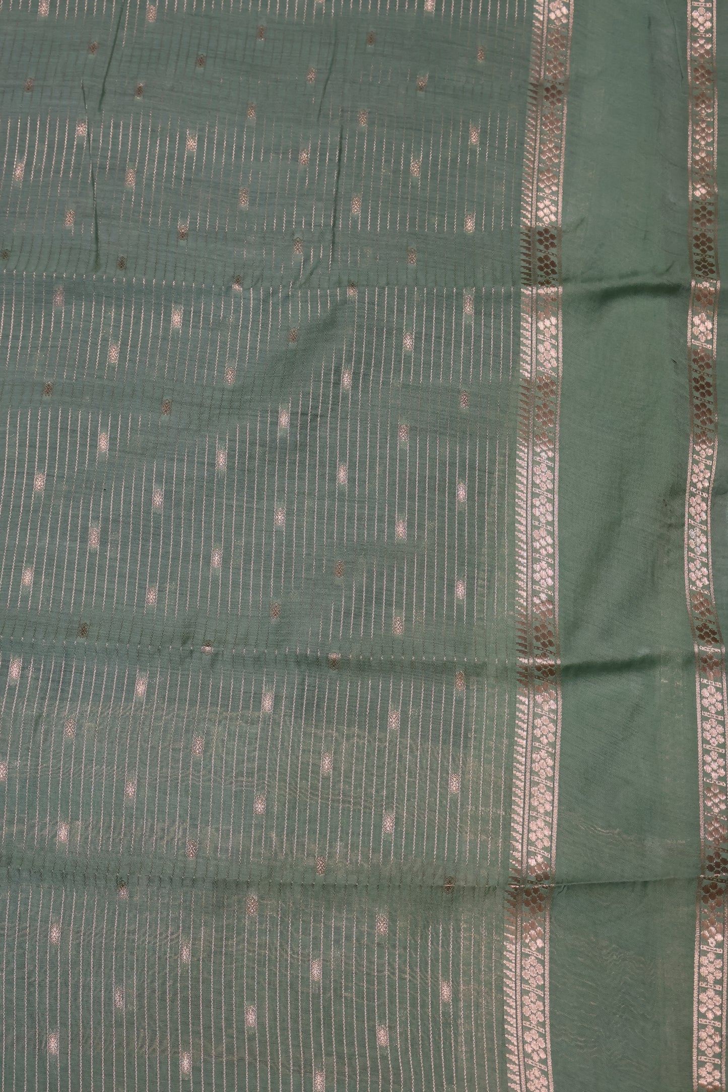 Viscose Saree-Bottle Green Floral pattern